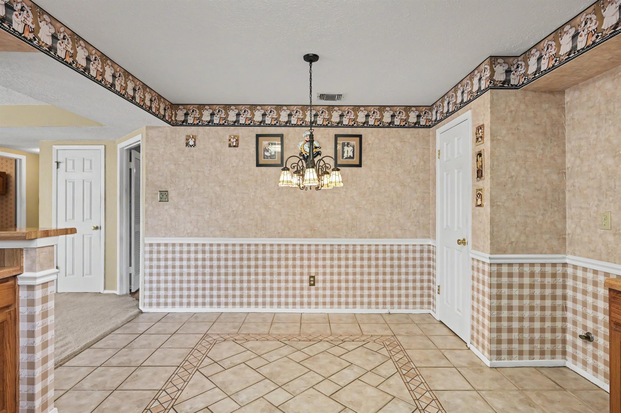 4926 Edinston Place