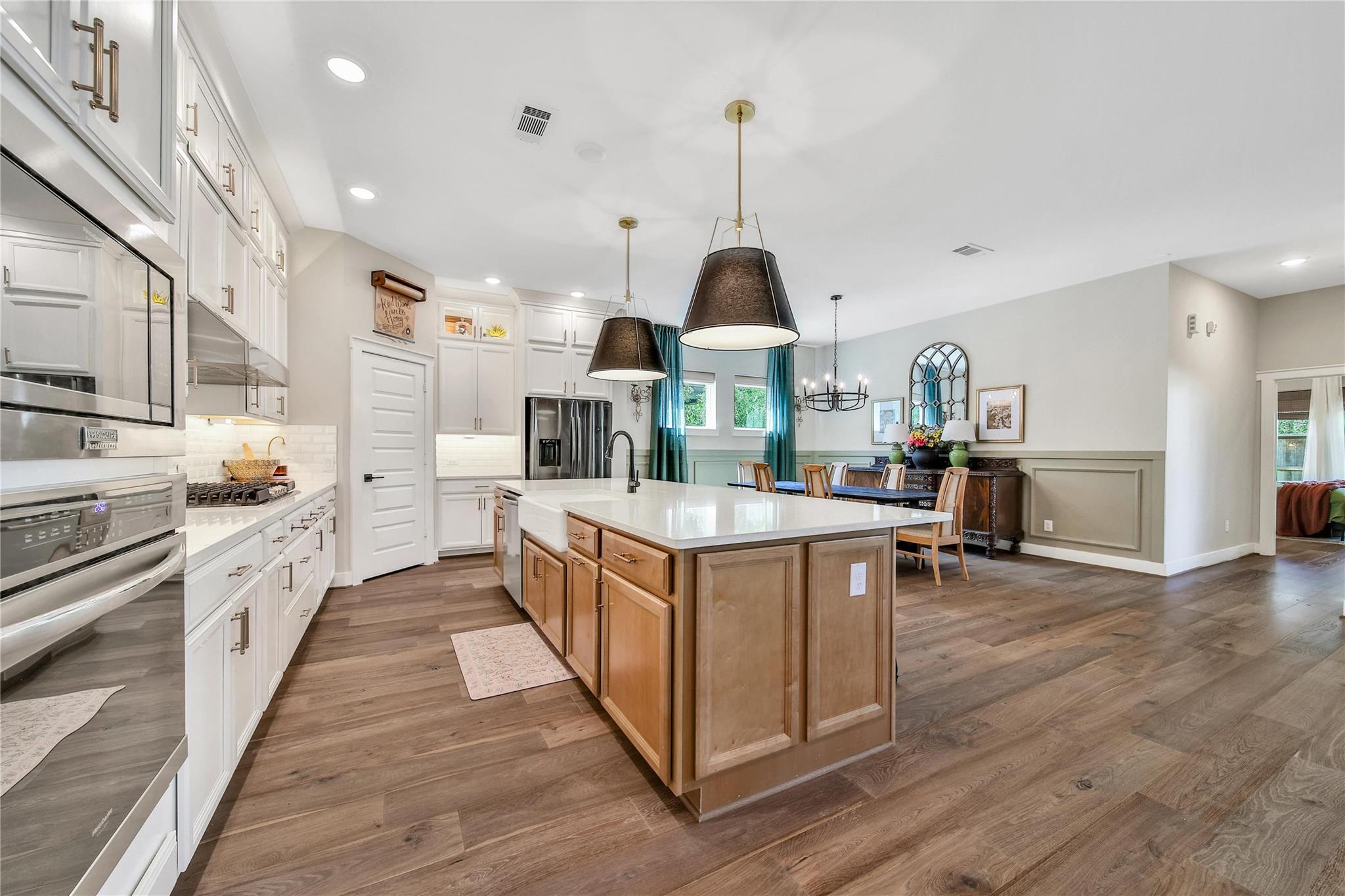 325 Bromley Square Drive