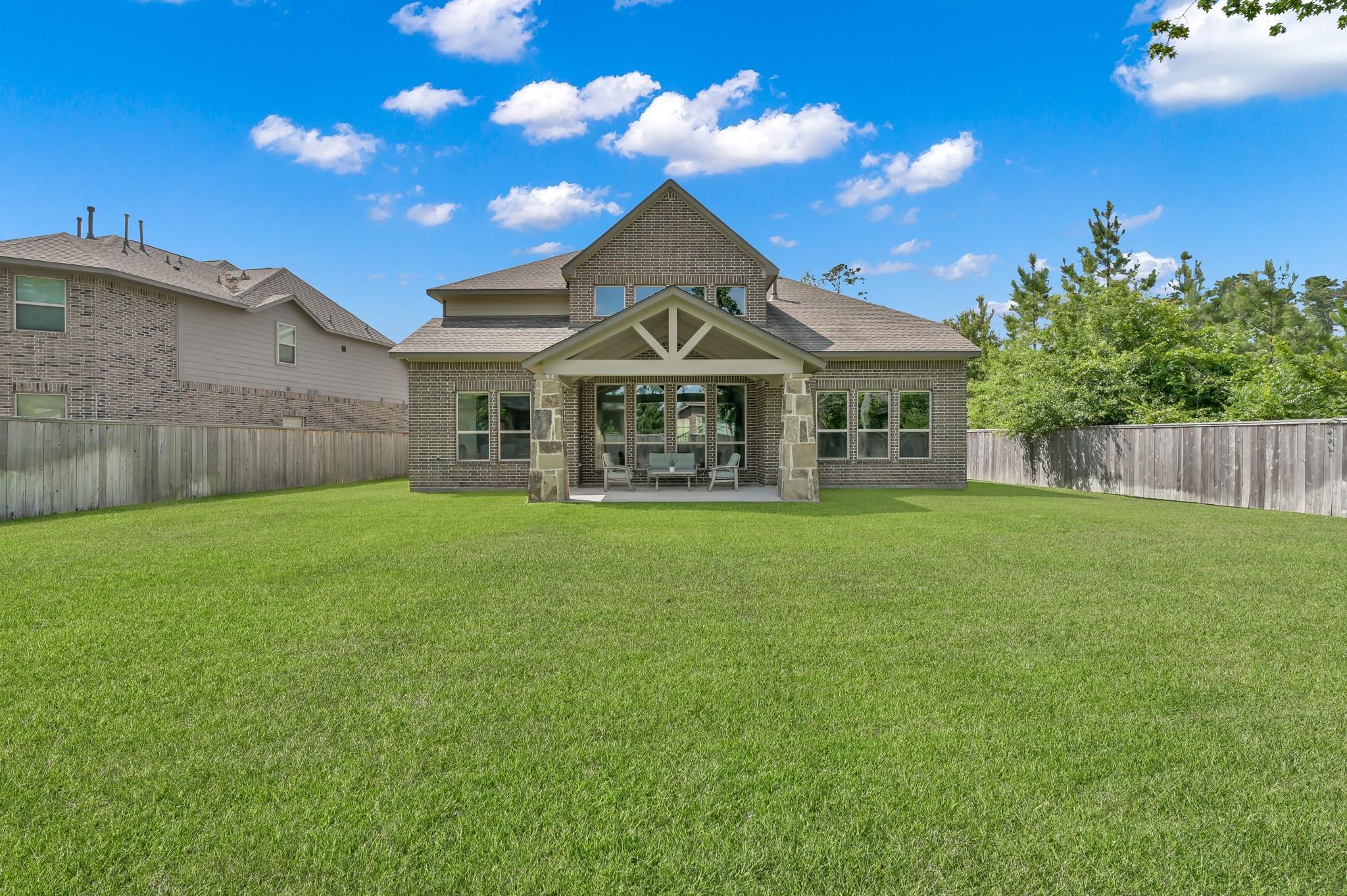 503 Woodsy Pine Court