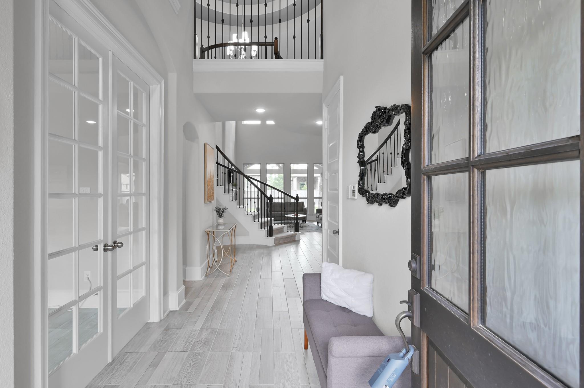 503 Woodsy Pine Court