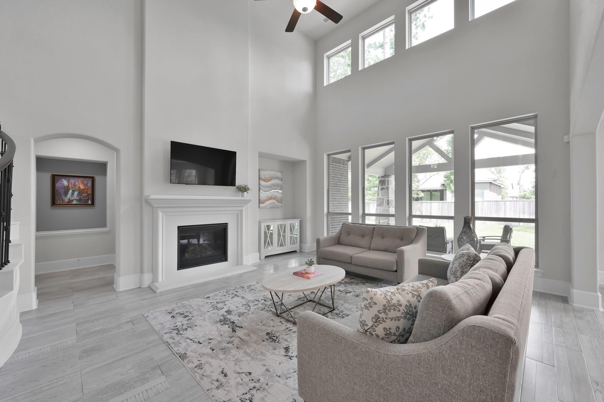 503 Woodsy Pine Court