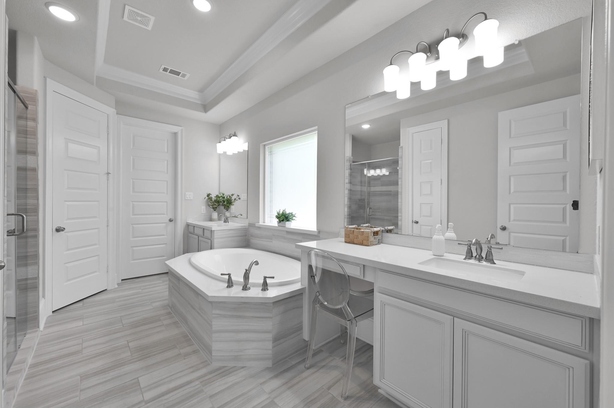 503 Woodsy Pine Court