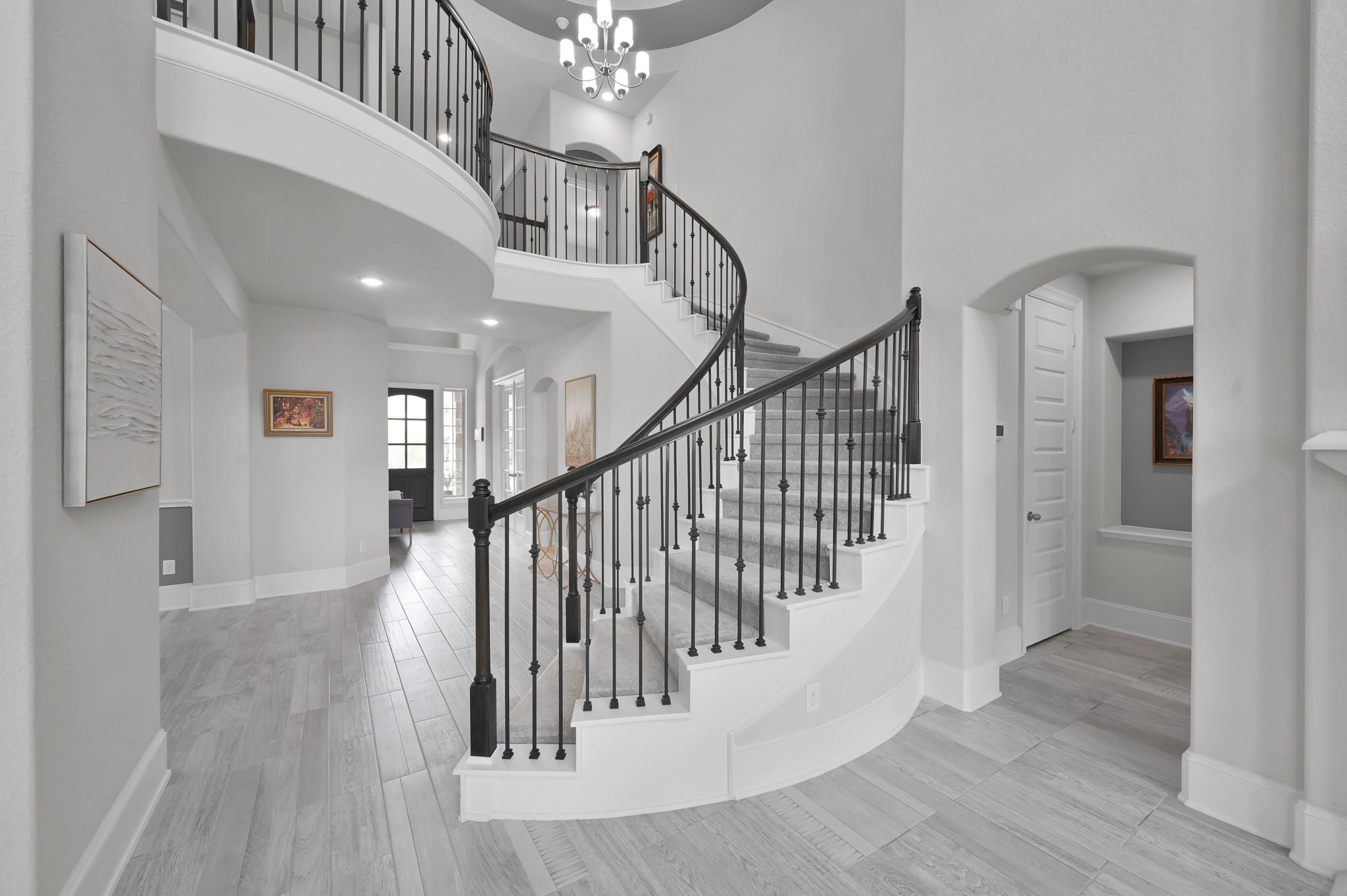 503 Woodsy Pine Court