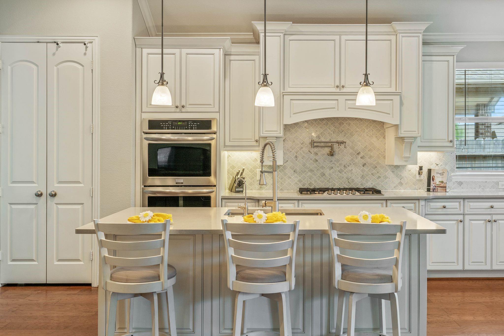 8910 Stonebriar Creek Crossing