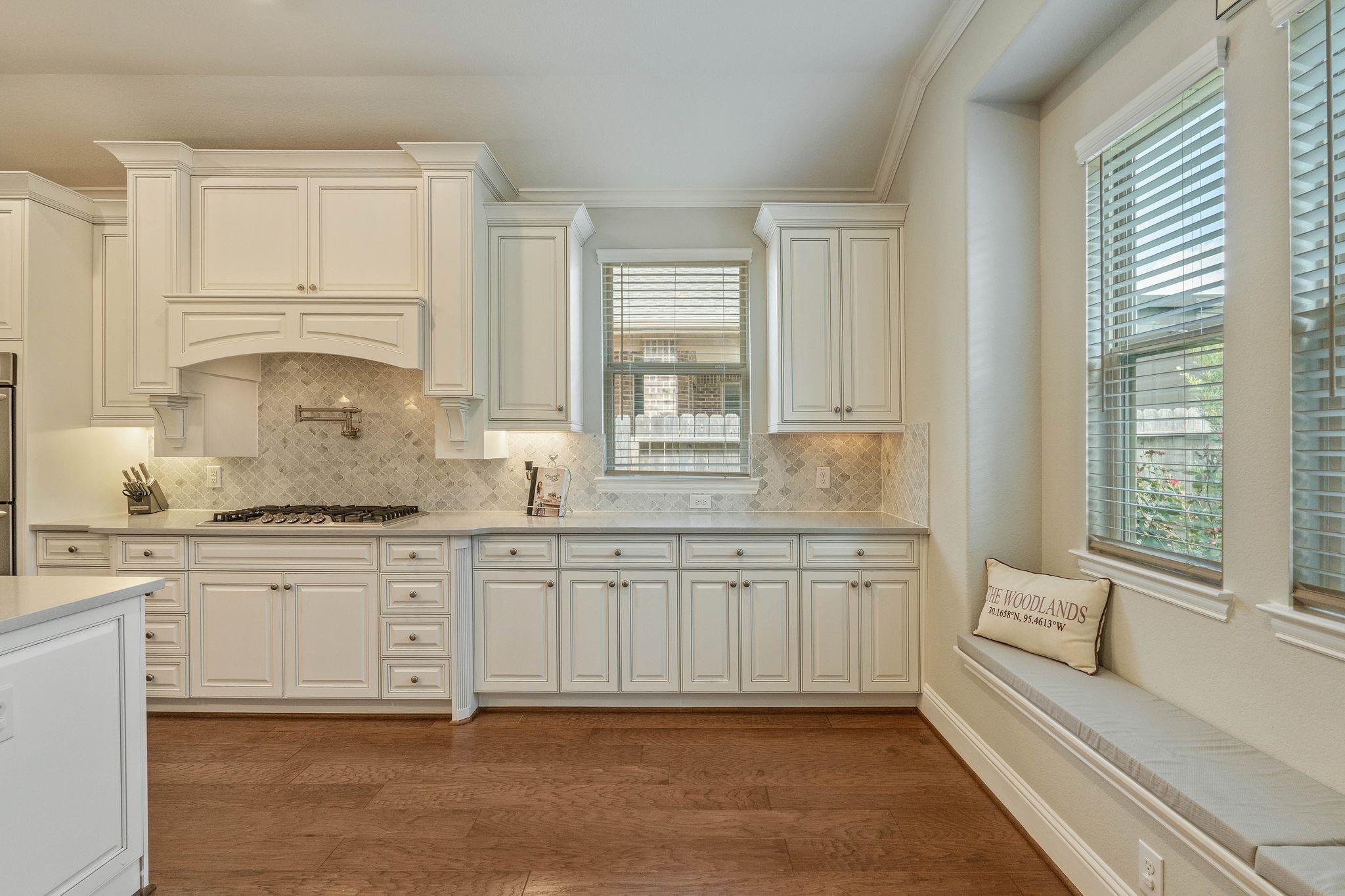 8910 Stonebriar Creek Crossing