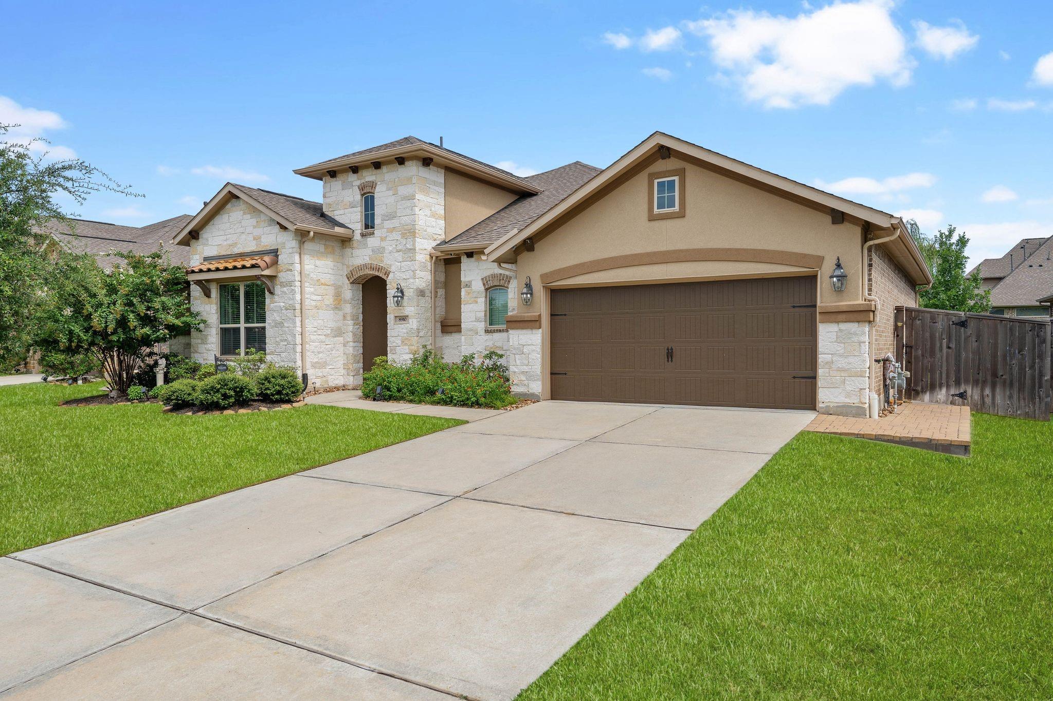 8910 Stonebriar Creek Crossing