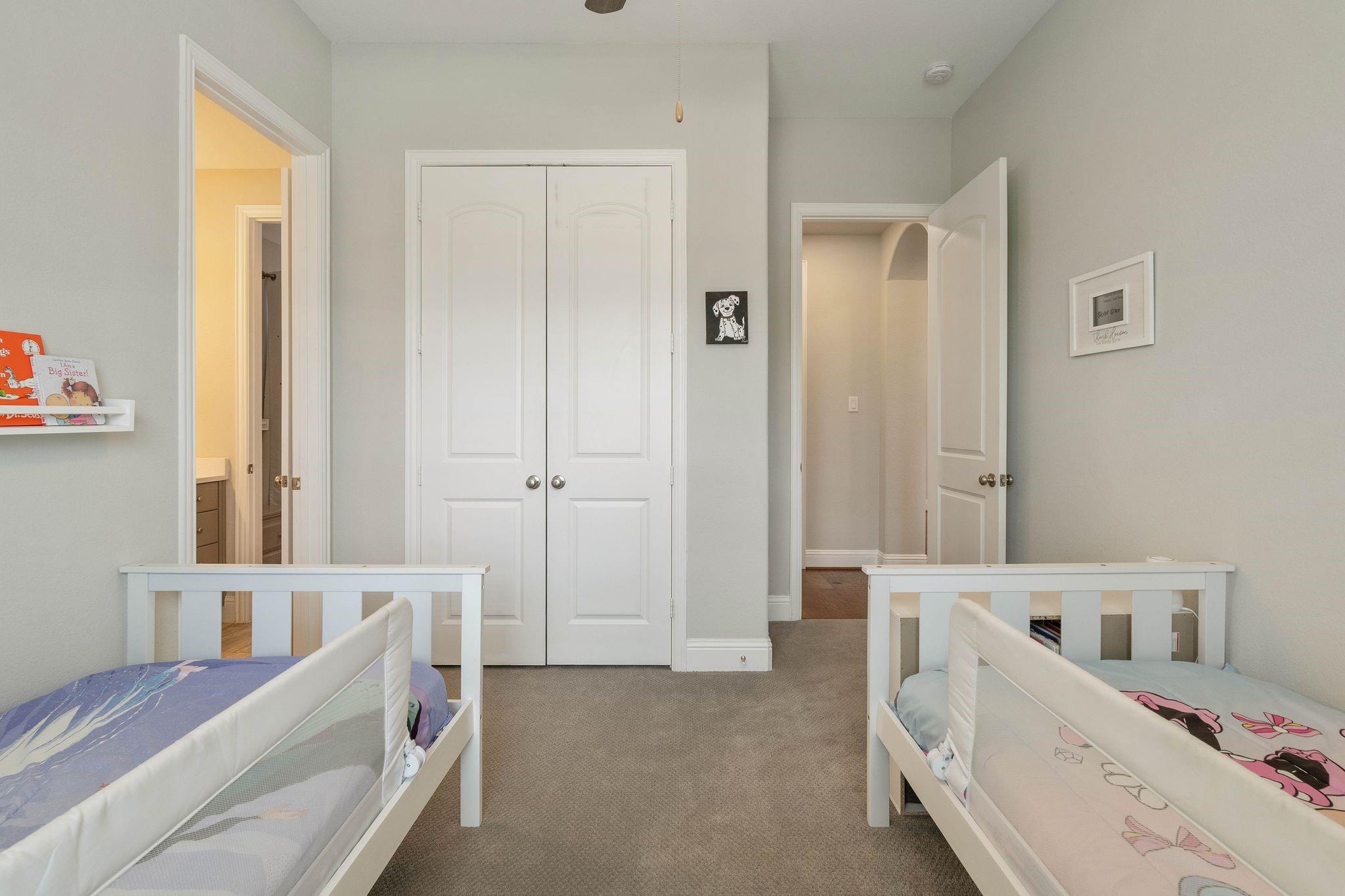 8910 Stonebriar Creek Crossing