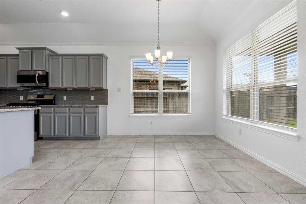1506 Country Air Lane