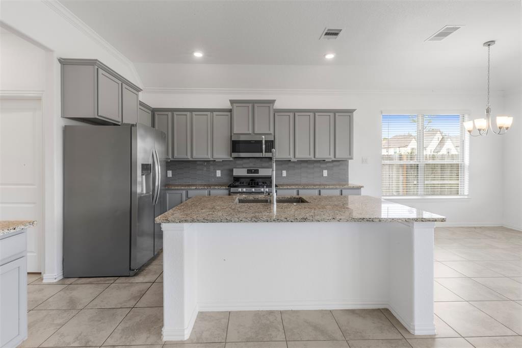 1506 Country Air Lane