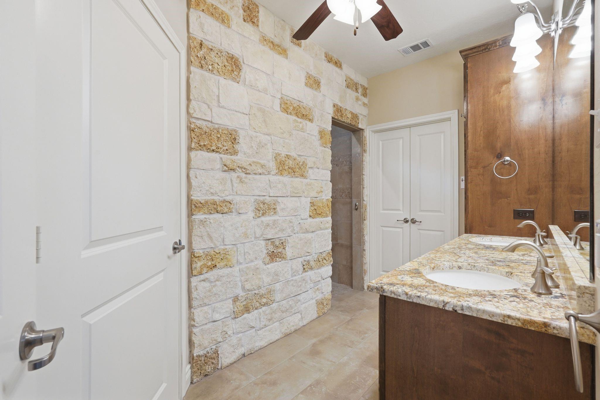 323 Dipping Vat Road