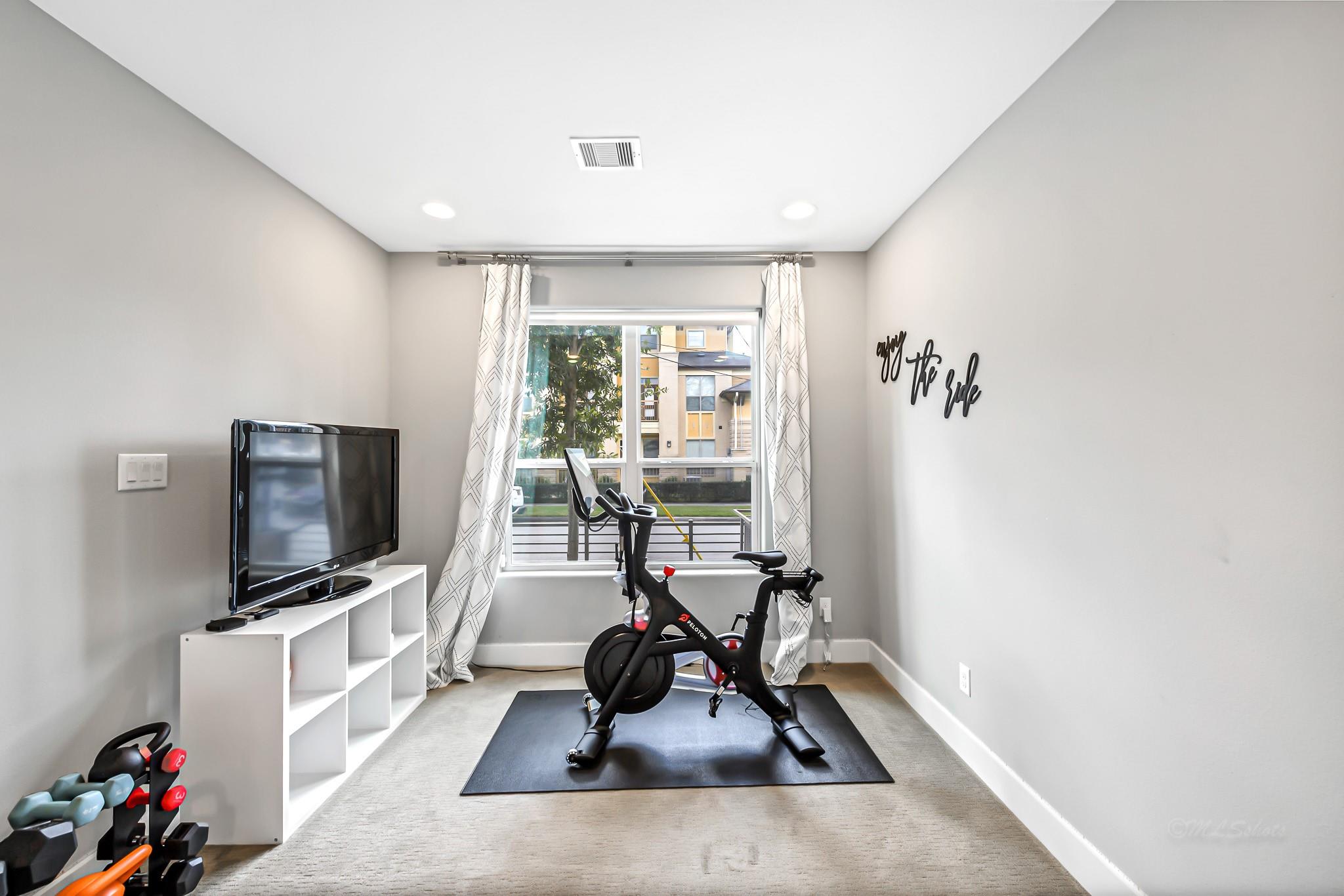 3105 Gillespie Street