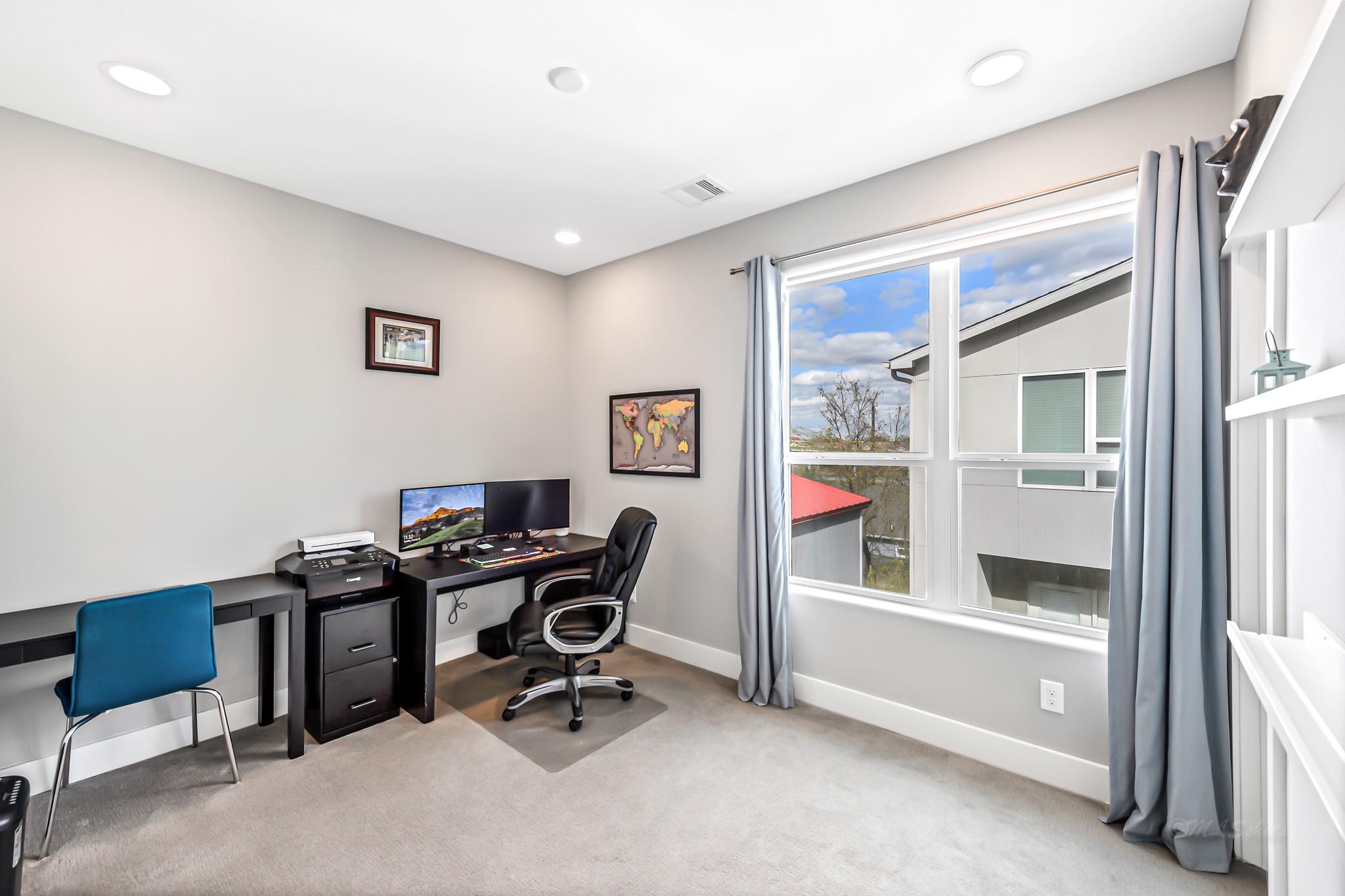 3105 Gillespie Street