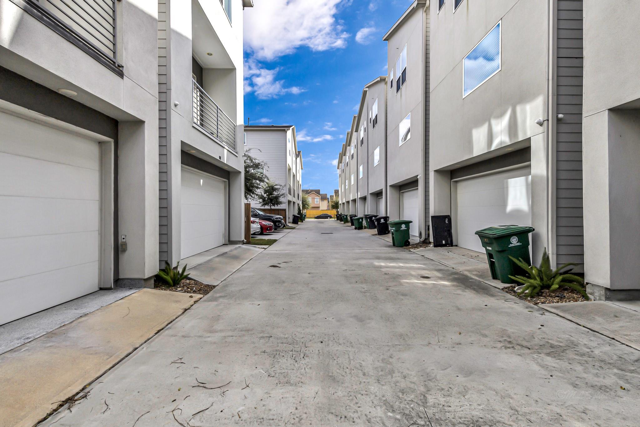 3105 Gillespie Street