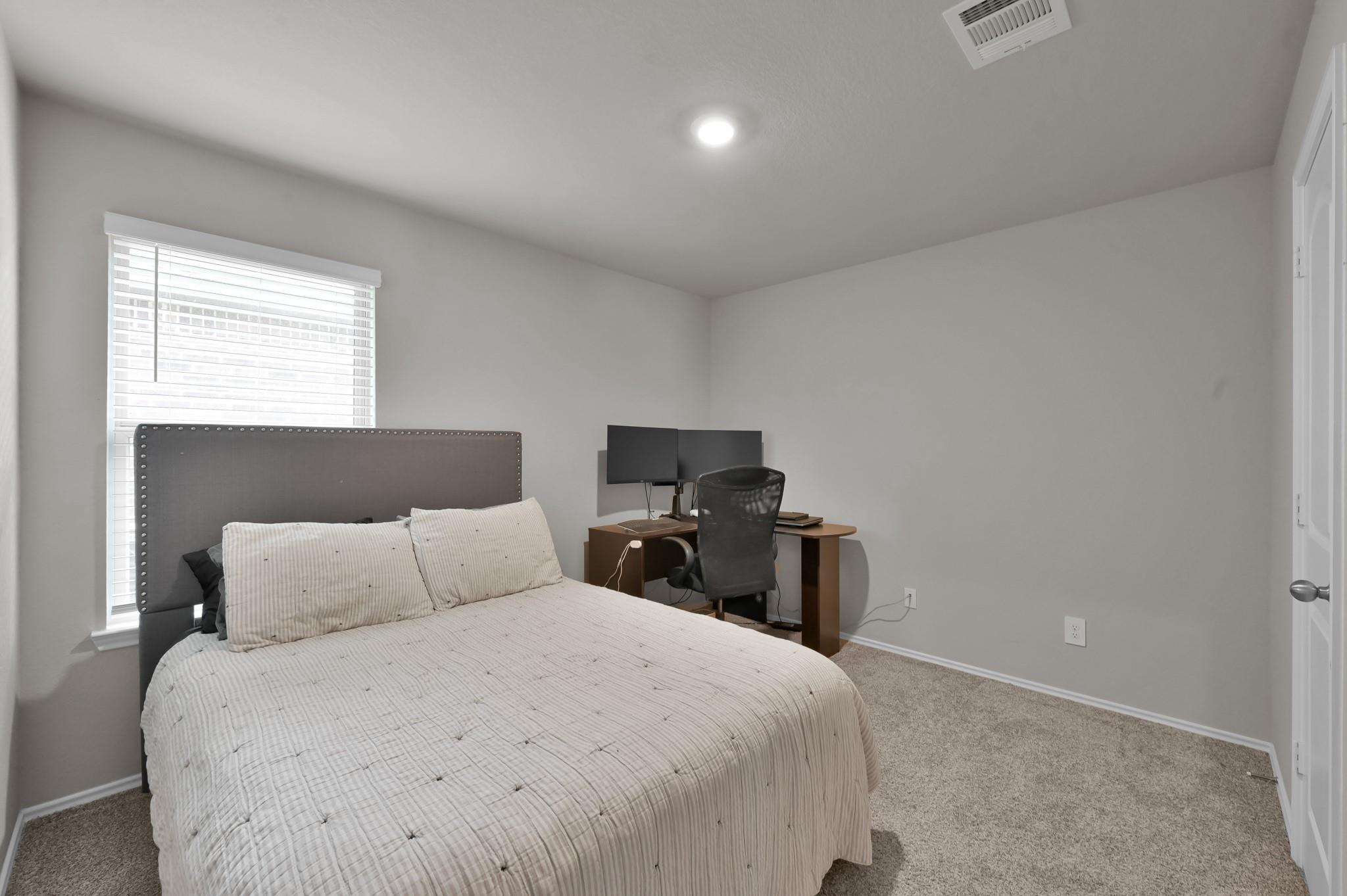 13916 Great Pines Court