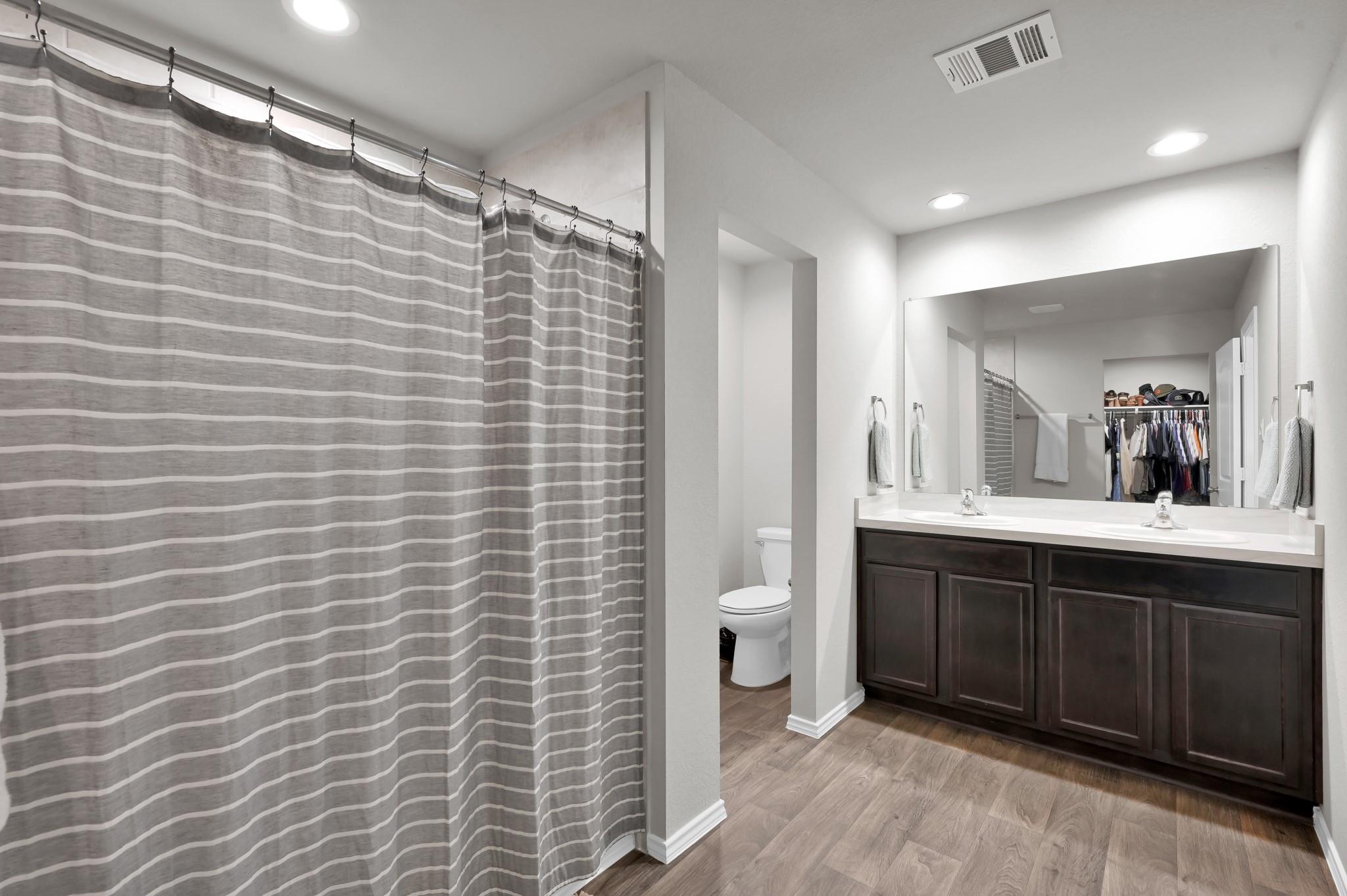 13916 Great Pines Court