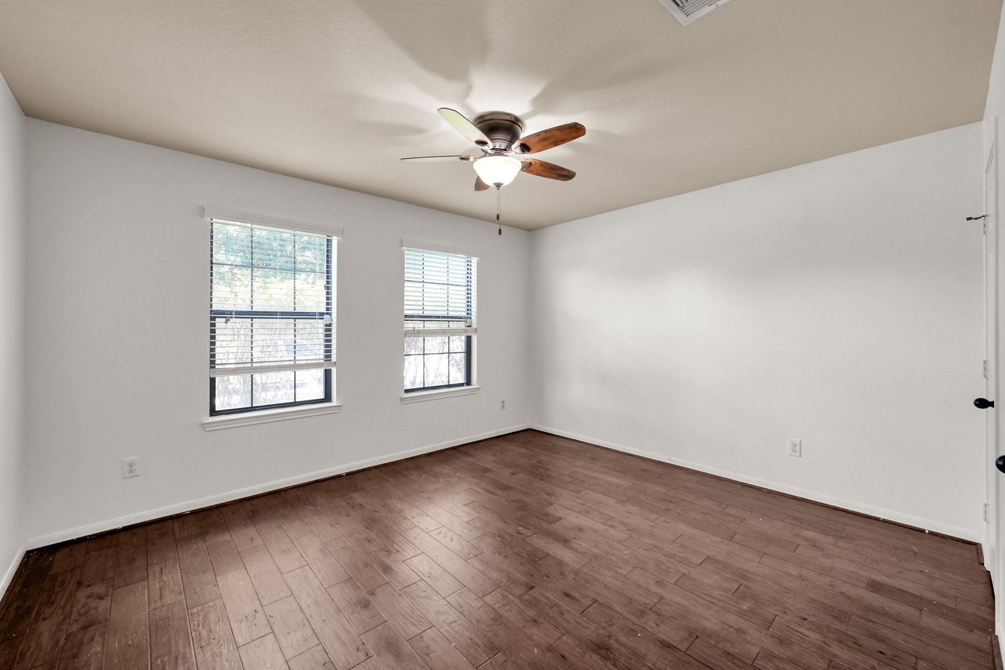 23310 E Pine Ivy Ln Lane