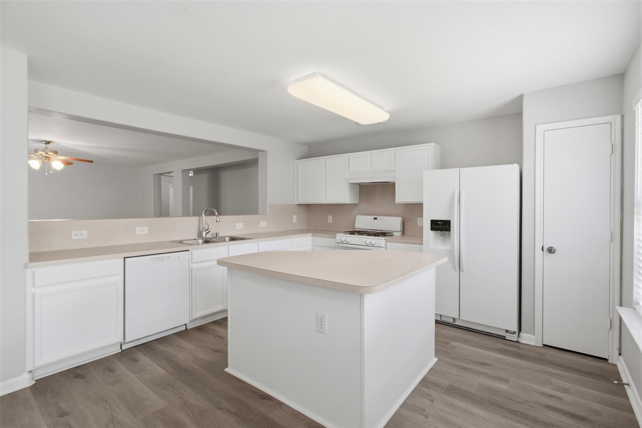 11422 Cabbot Cove Court