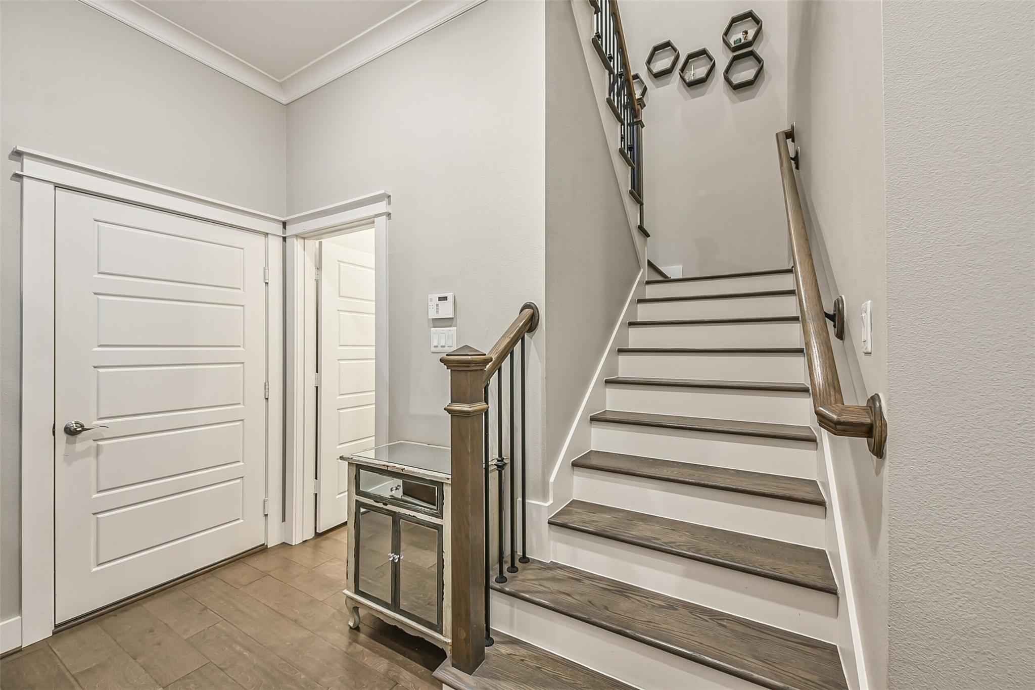 3222 Gillespie Street