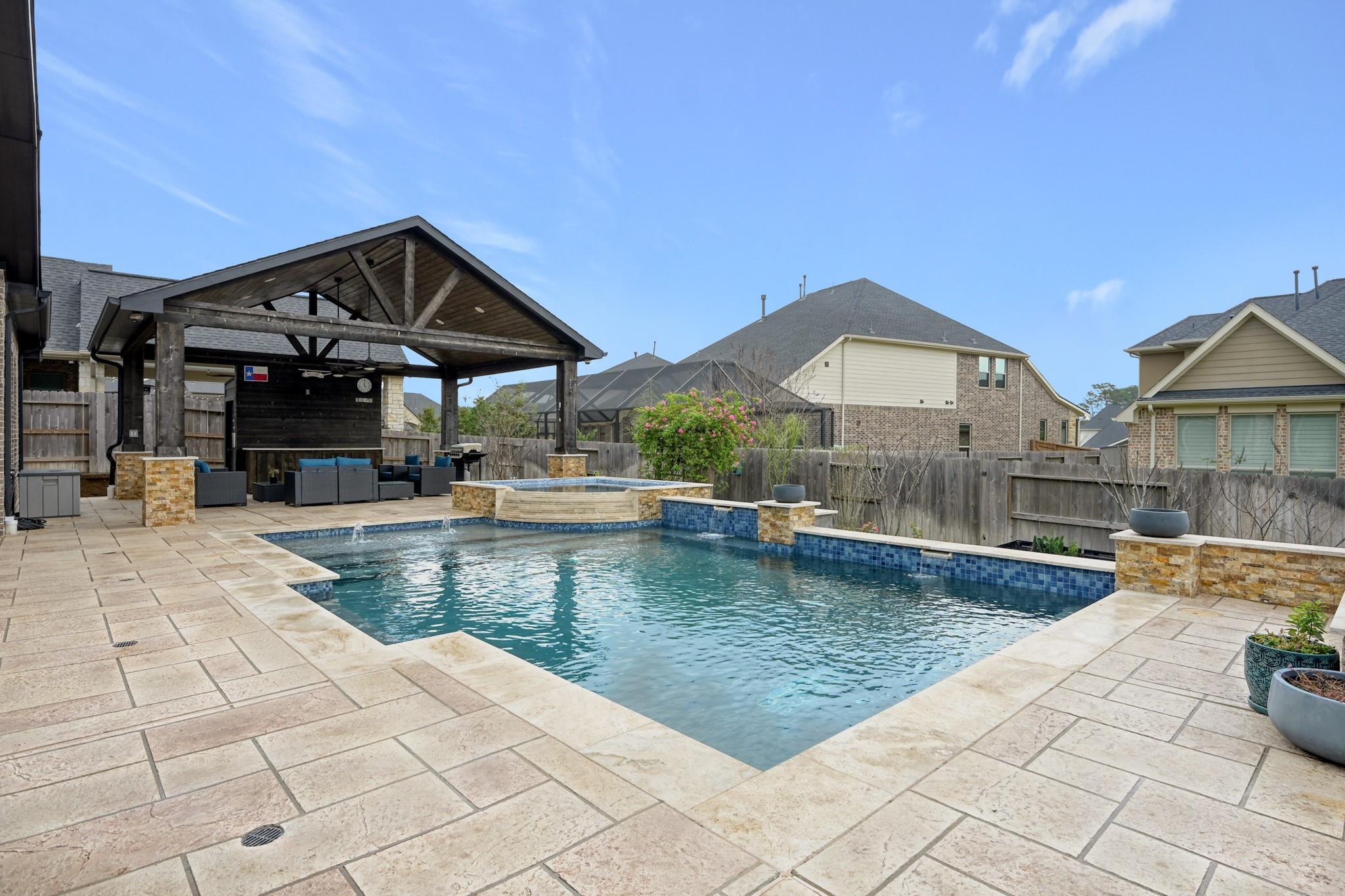 1067 Lakemont Bend Lane