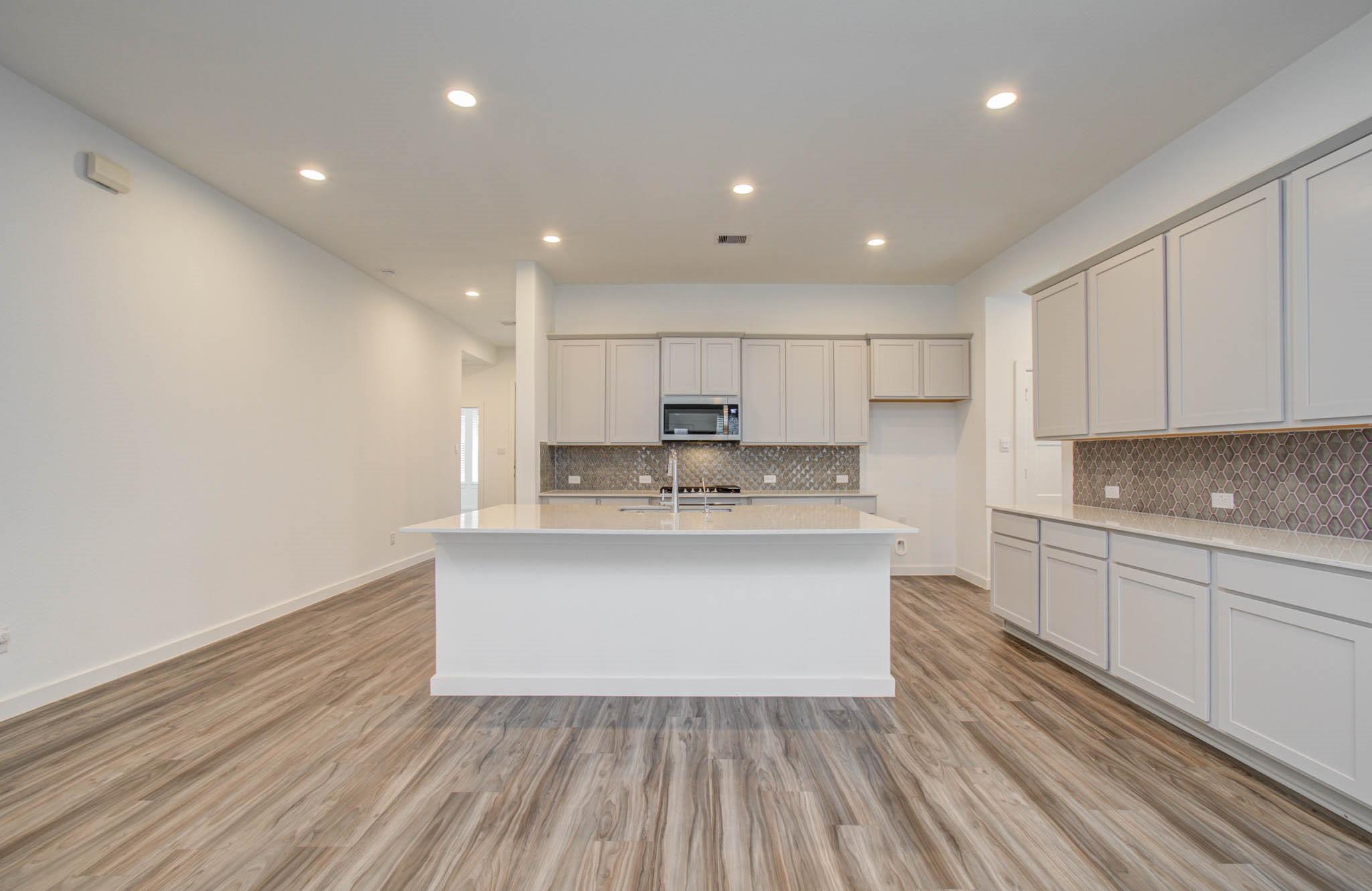 10011 Angelina Woods Lane