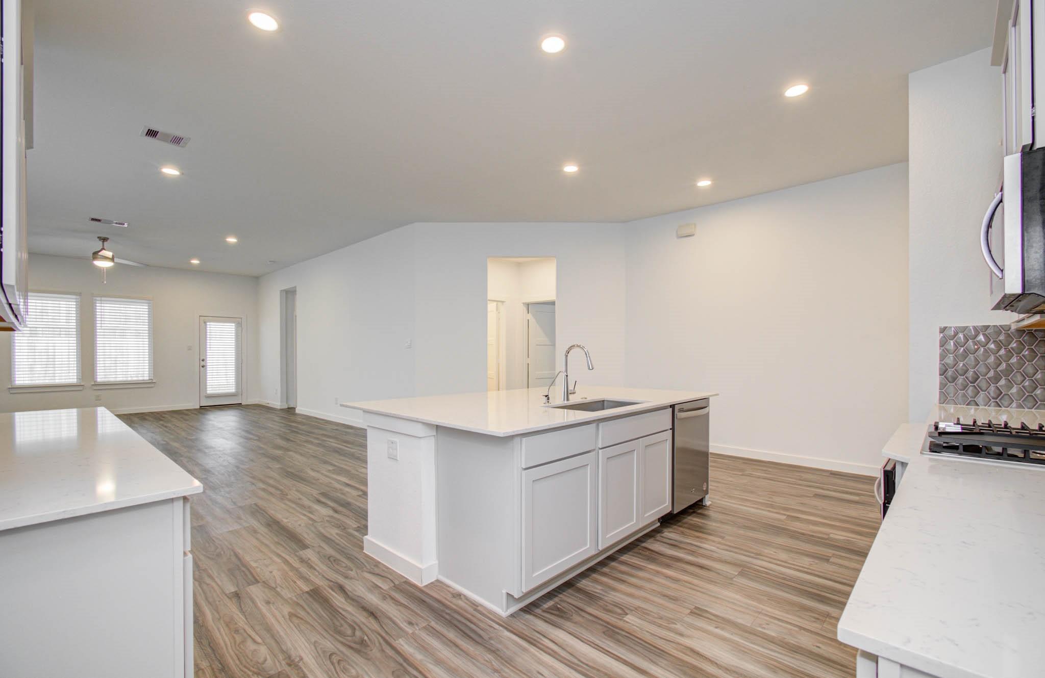 10011 Angelina Woods Lane