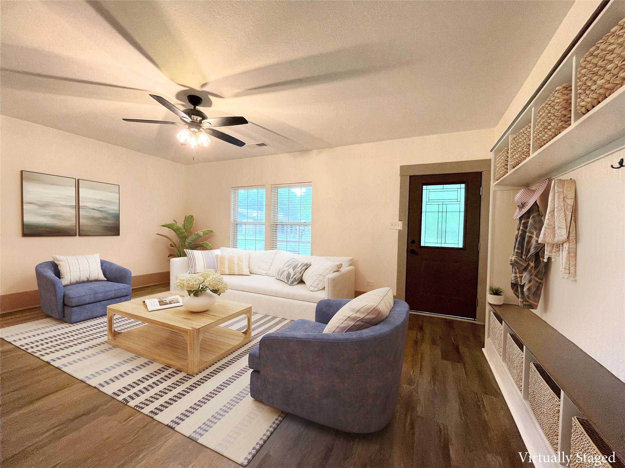 210 W Crescent Drive