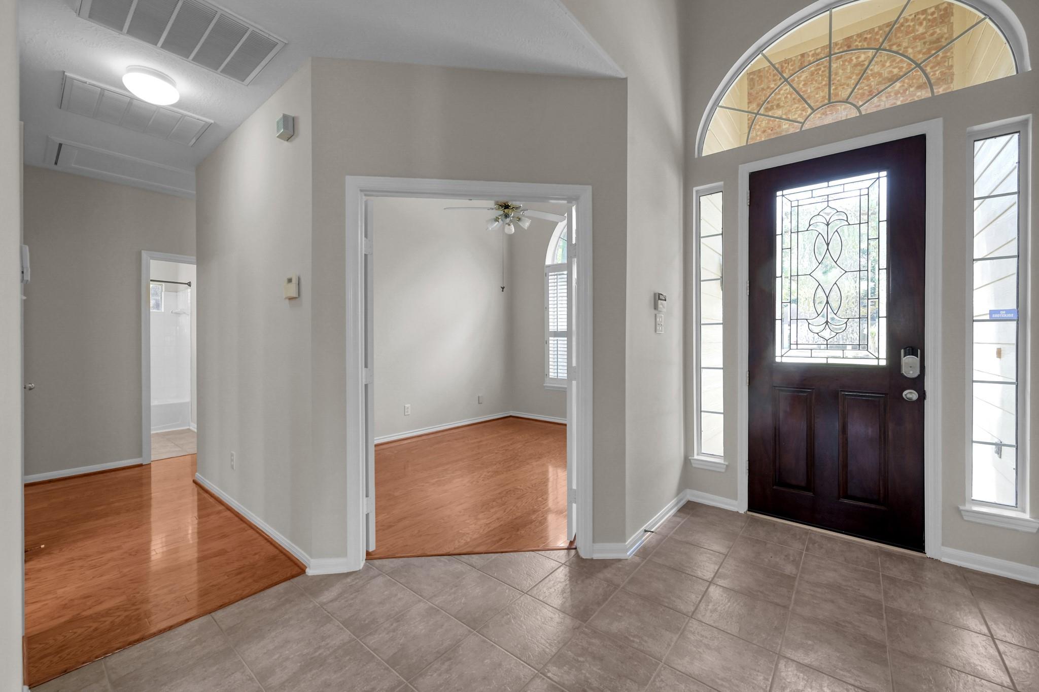 6 Long Springs Place