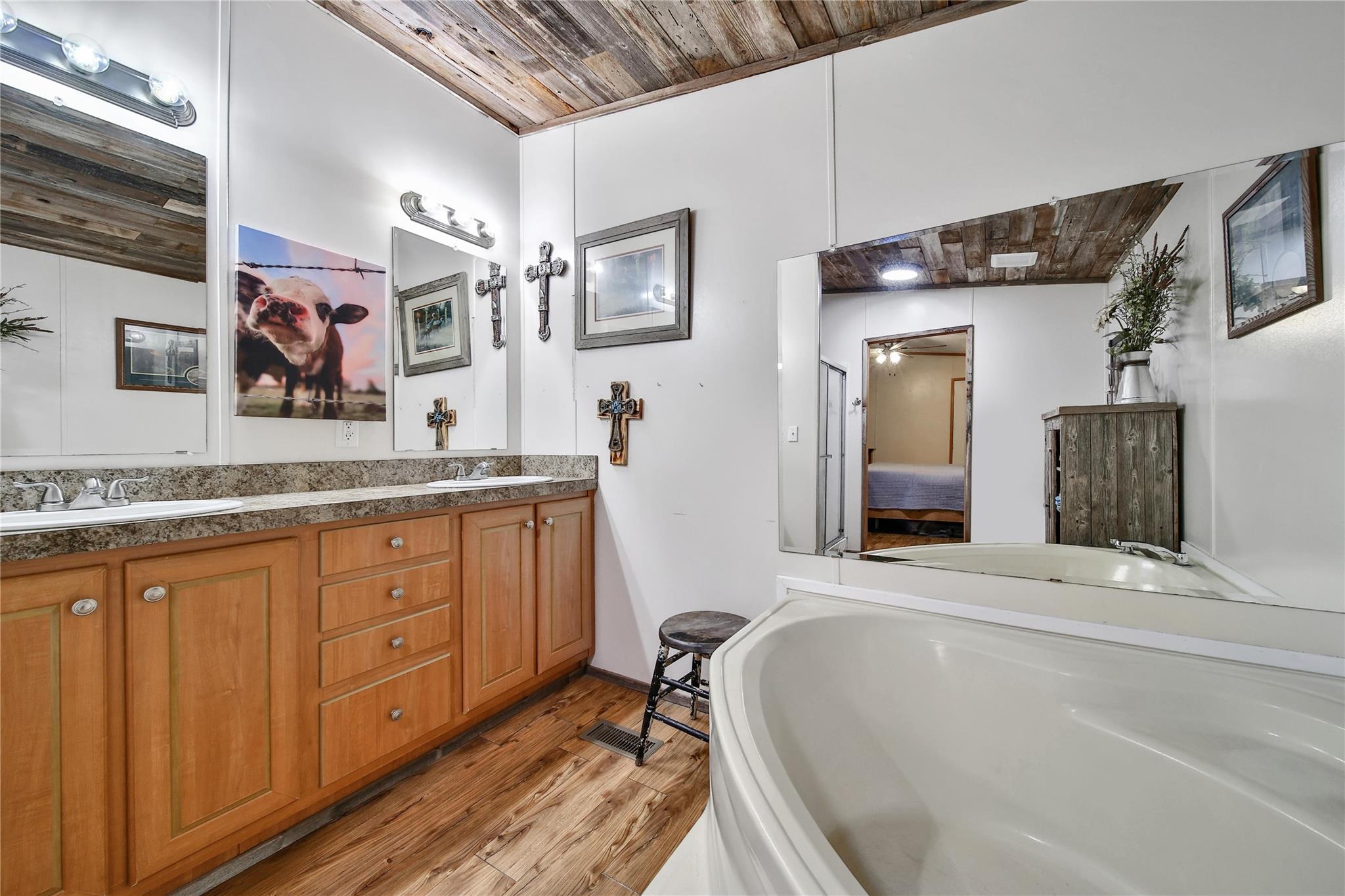 7560 County Road 333, Plantersville