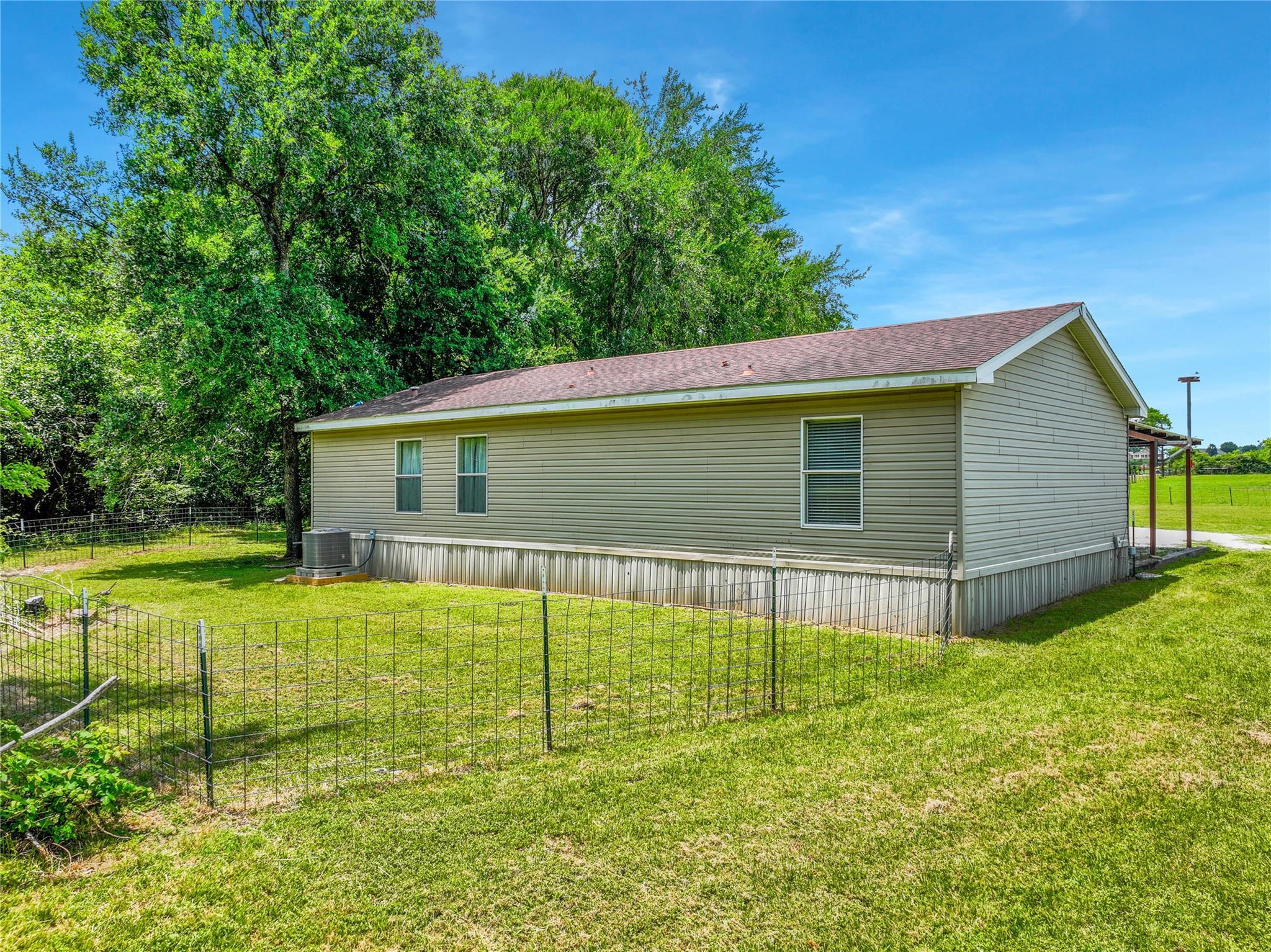 7560 County Road 333, Plantersville