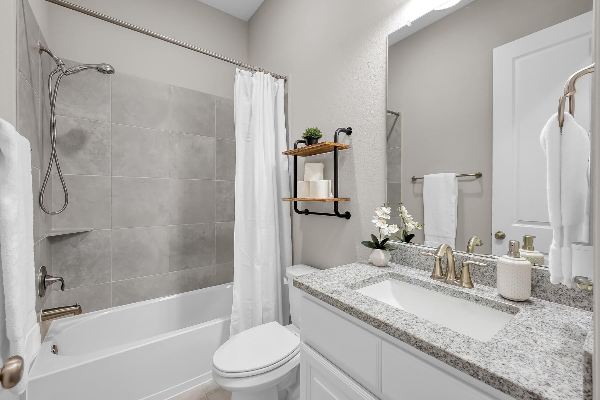 313 Torrey Bloom Loop