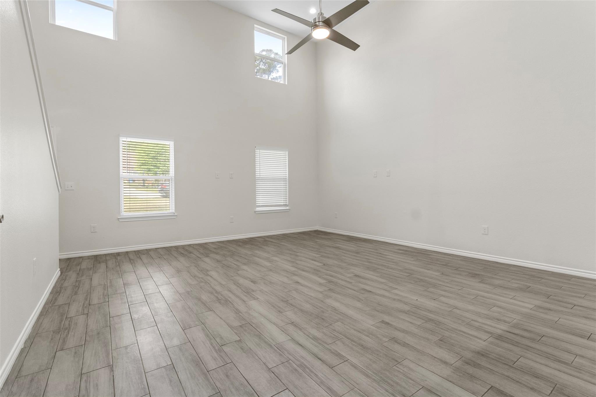 14986 Bonham Lane