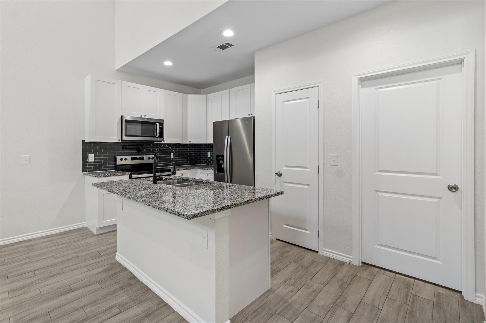 14986 Bonham Lane