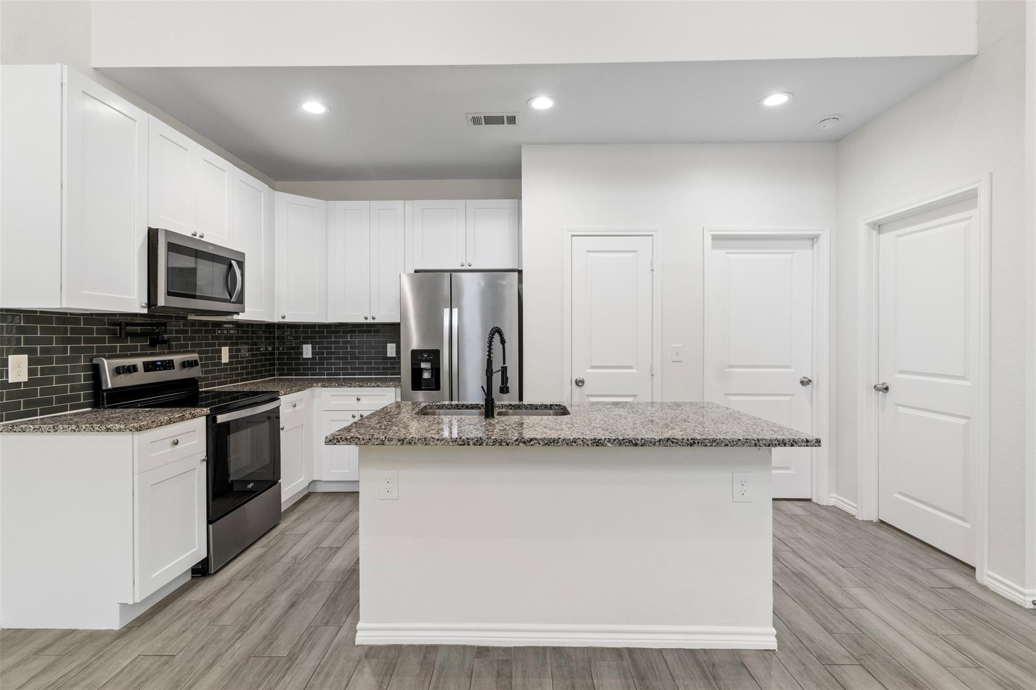 14986 Bonham Lane