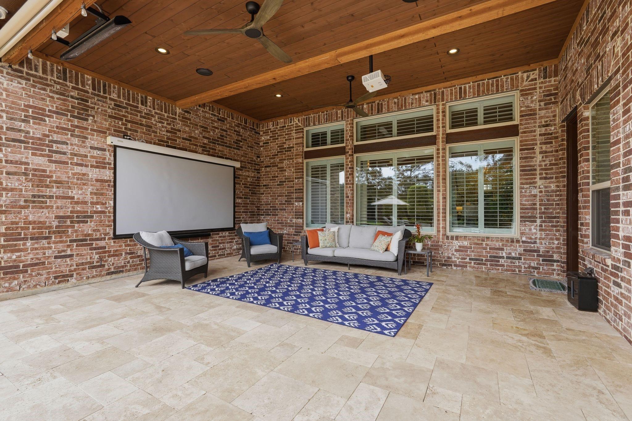 195 S Thatcher Bend Circle