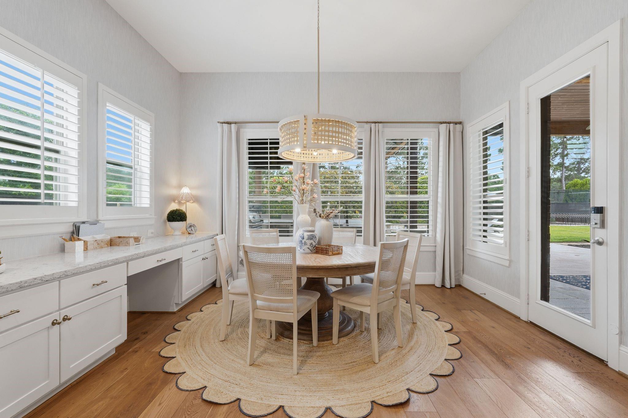 195 S Thatcher Bend Circle