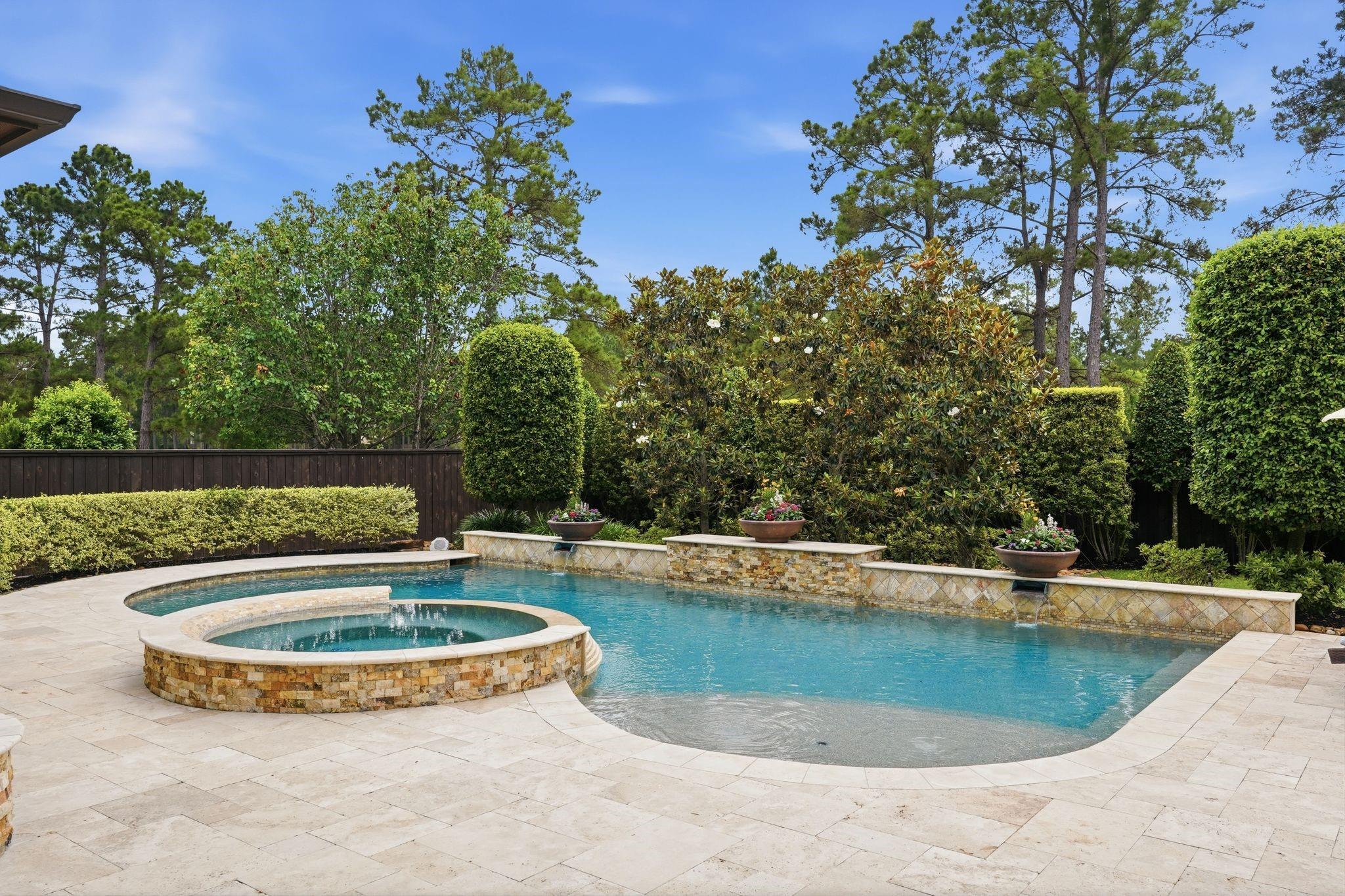 195 S Thatcher Bend Circle