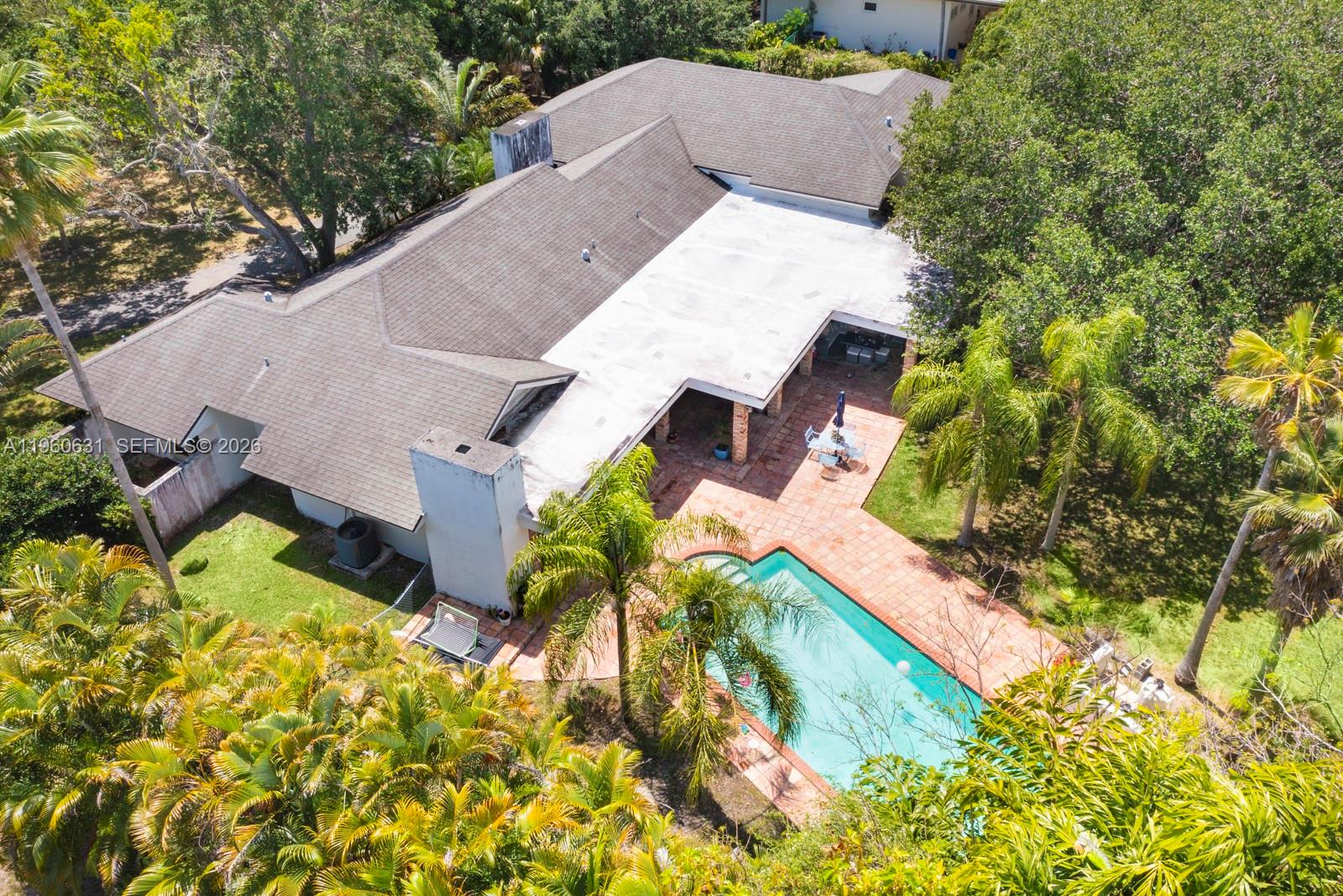6255 SW 99th Ter