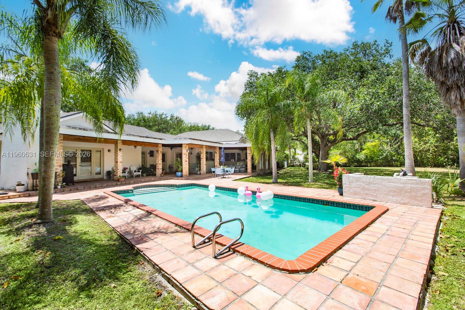 6255 SW 99th Ter