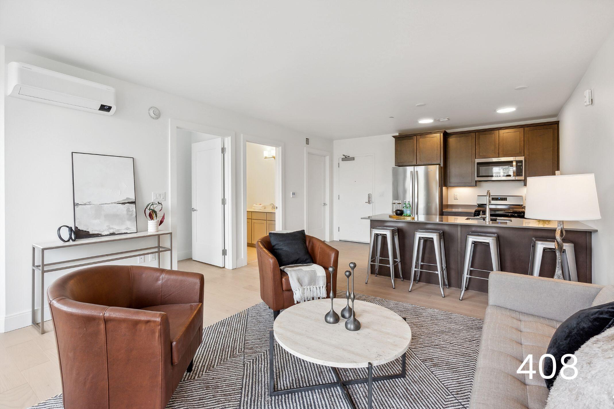 218 Washington Avenue, 408