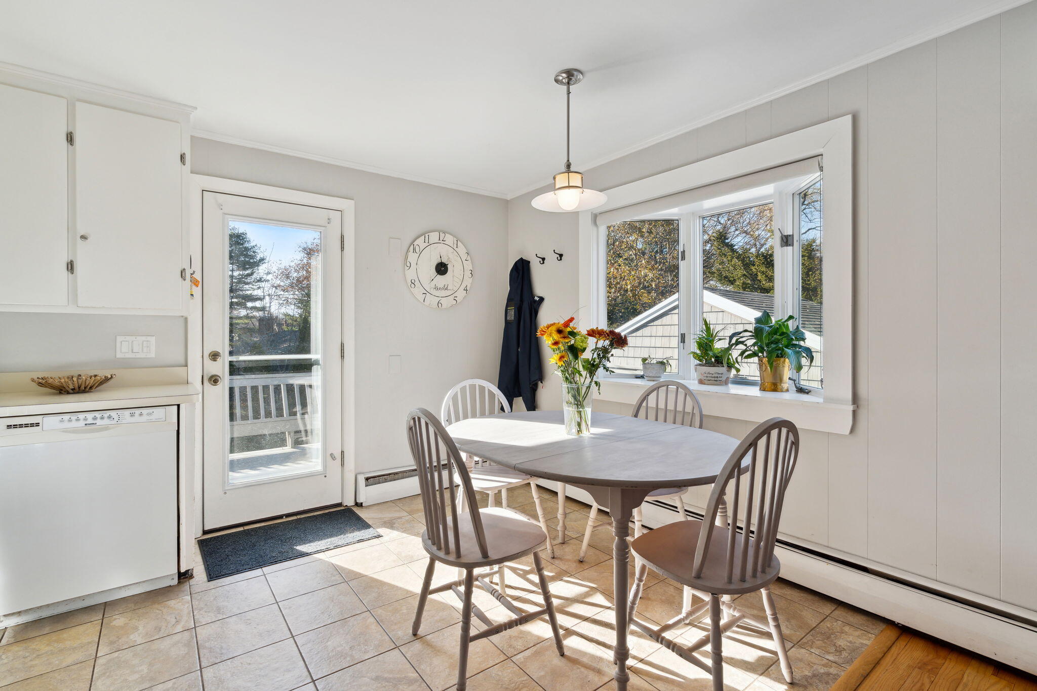 16 Birchwood Avenue