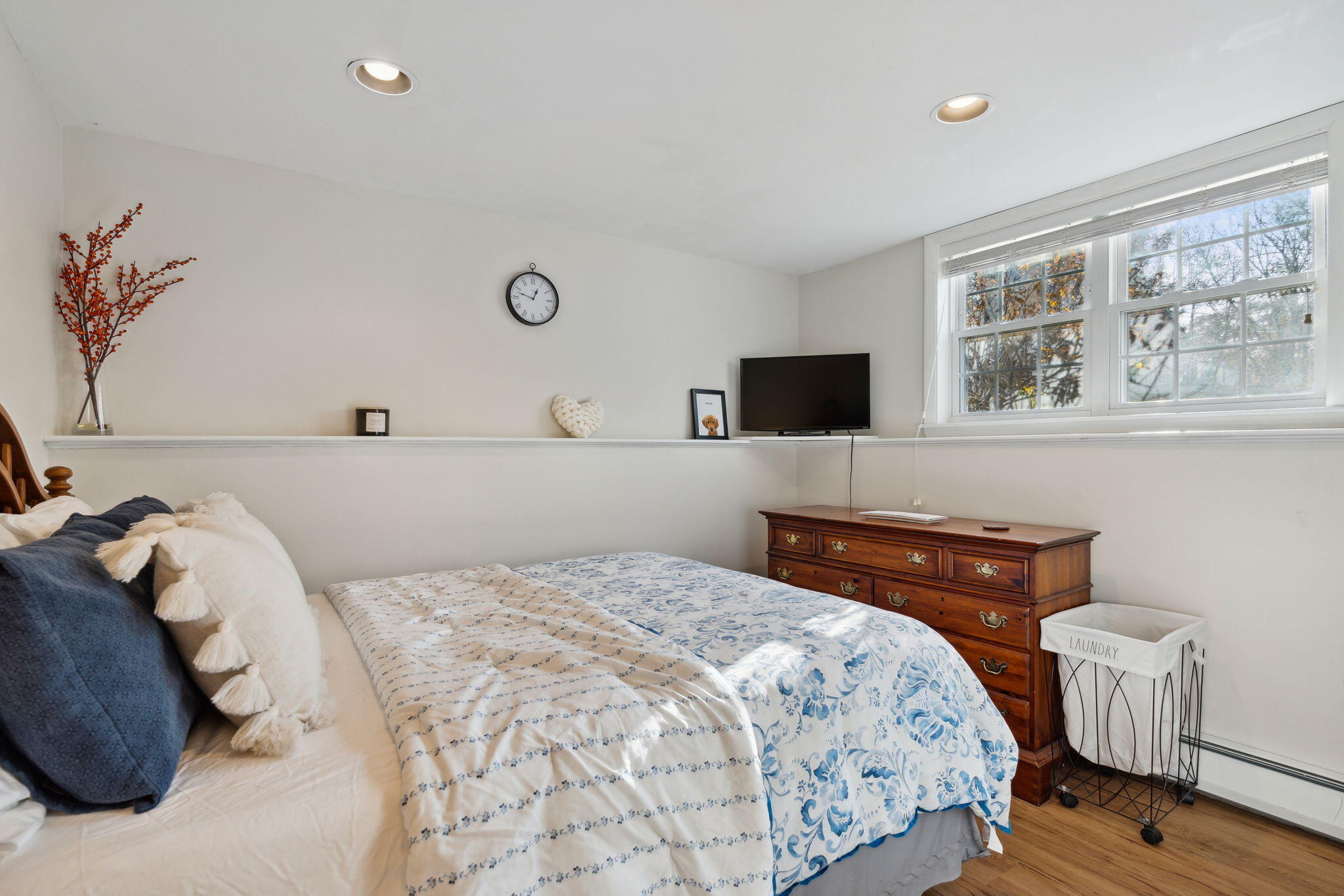 16 Birchwood Avenue