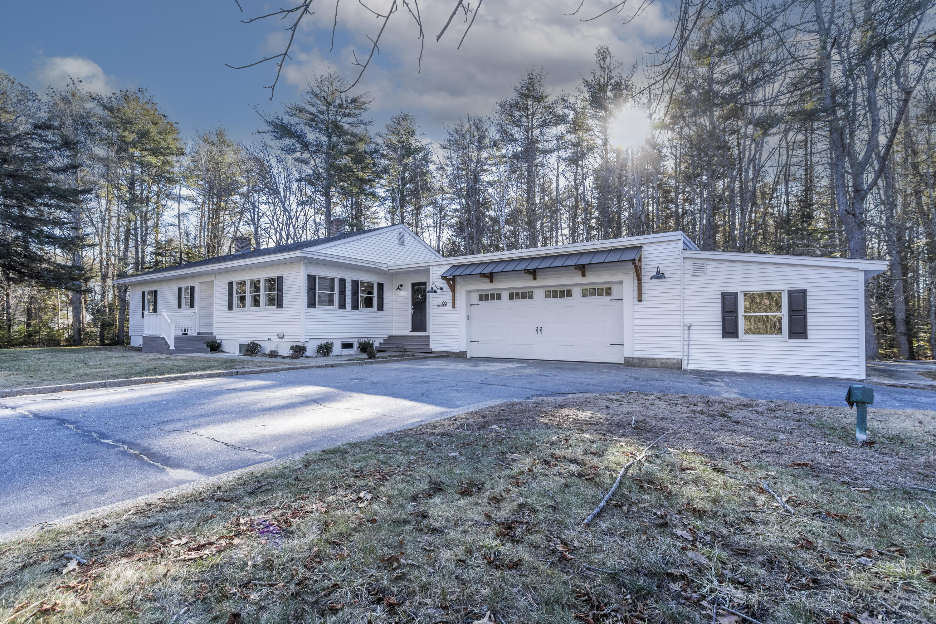 86 Middle Bay Road