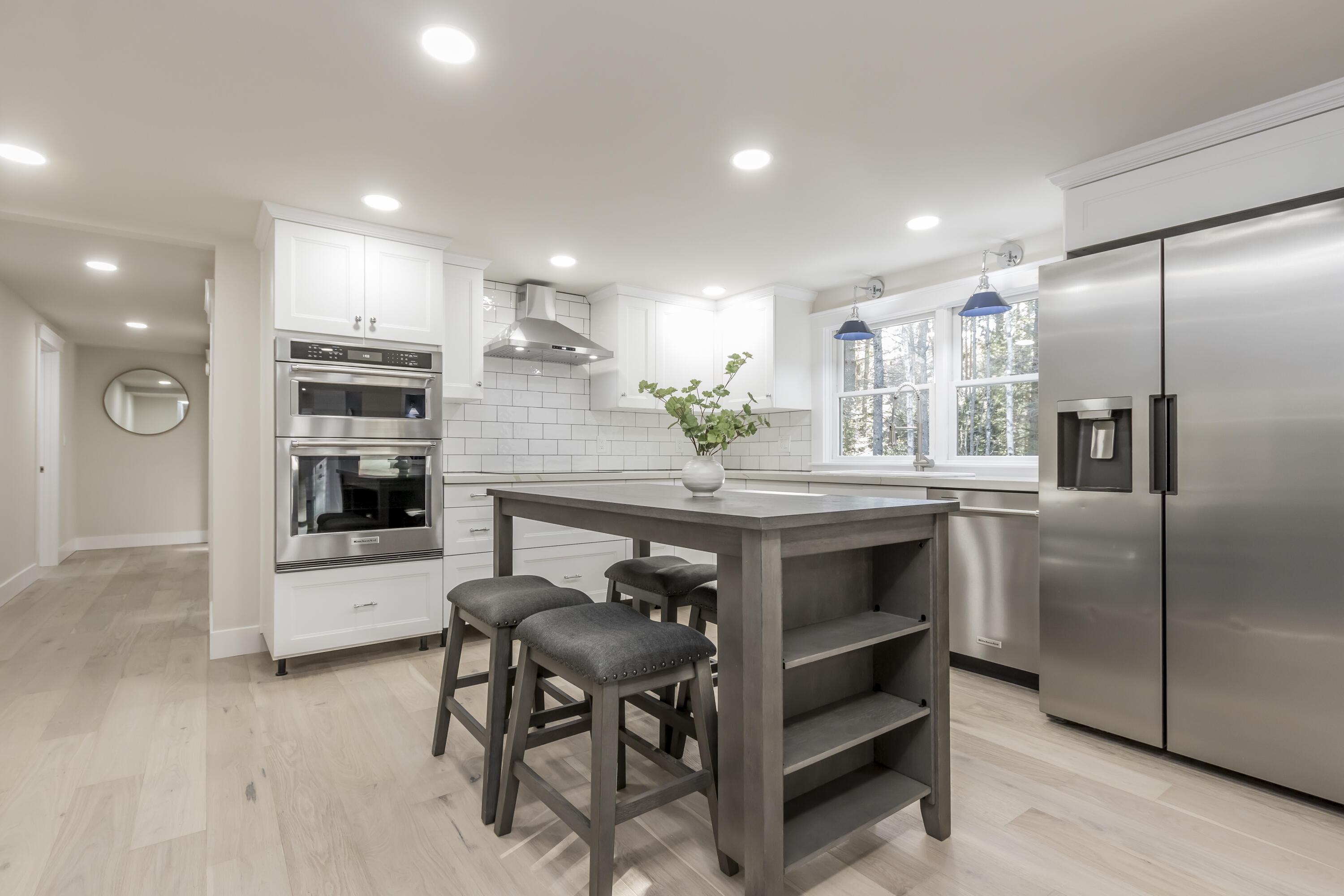 86 Middle Bay Road