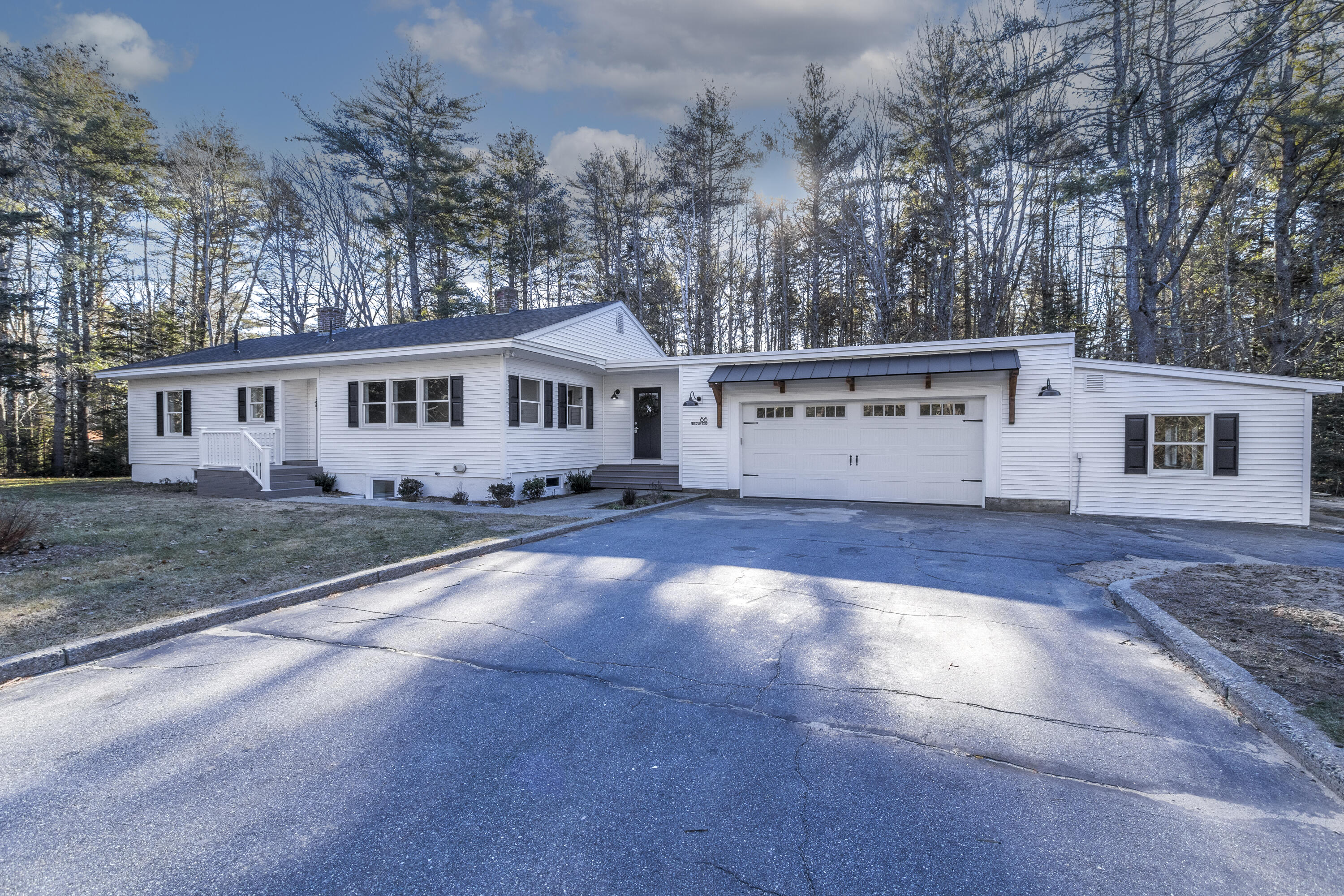 86 Middle Bay Road