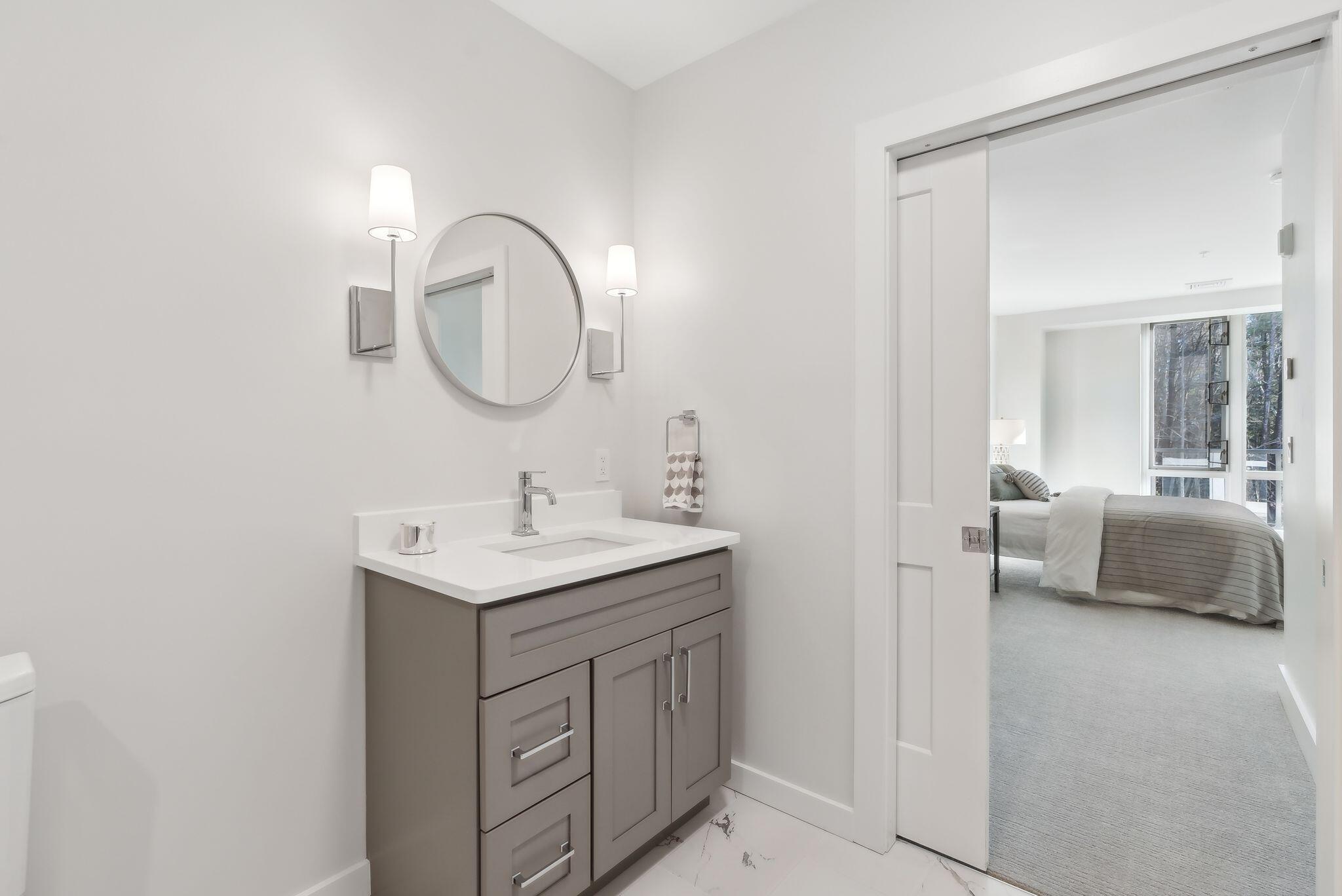 1 Wyeth Way, 304