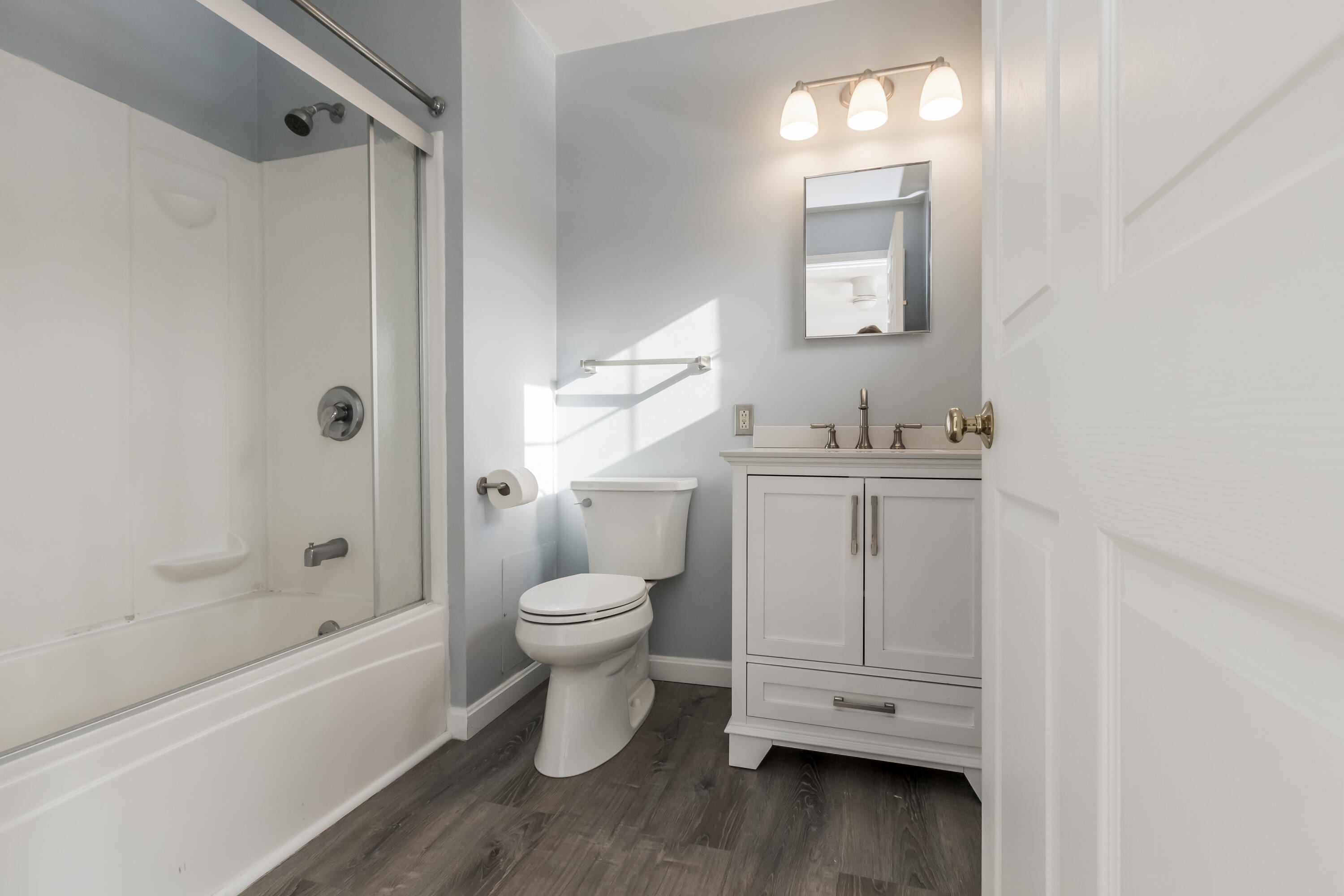 25 Beaver Pond Road, 25