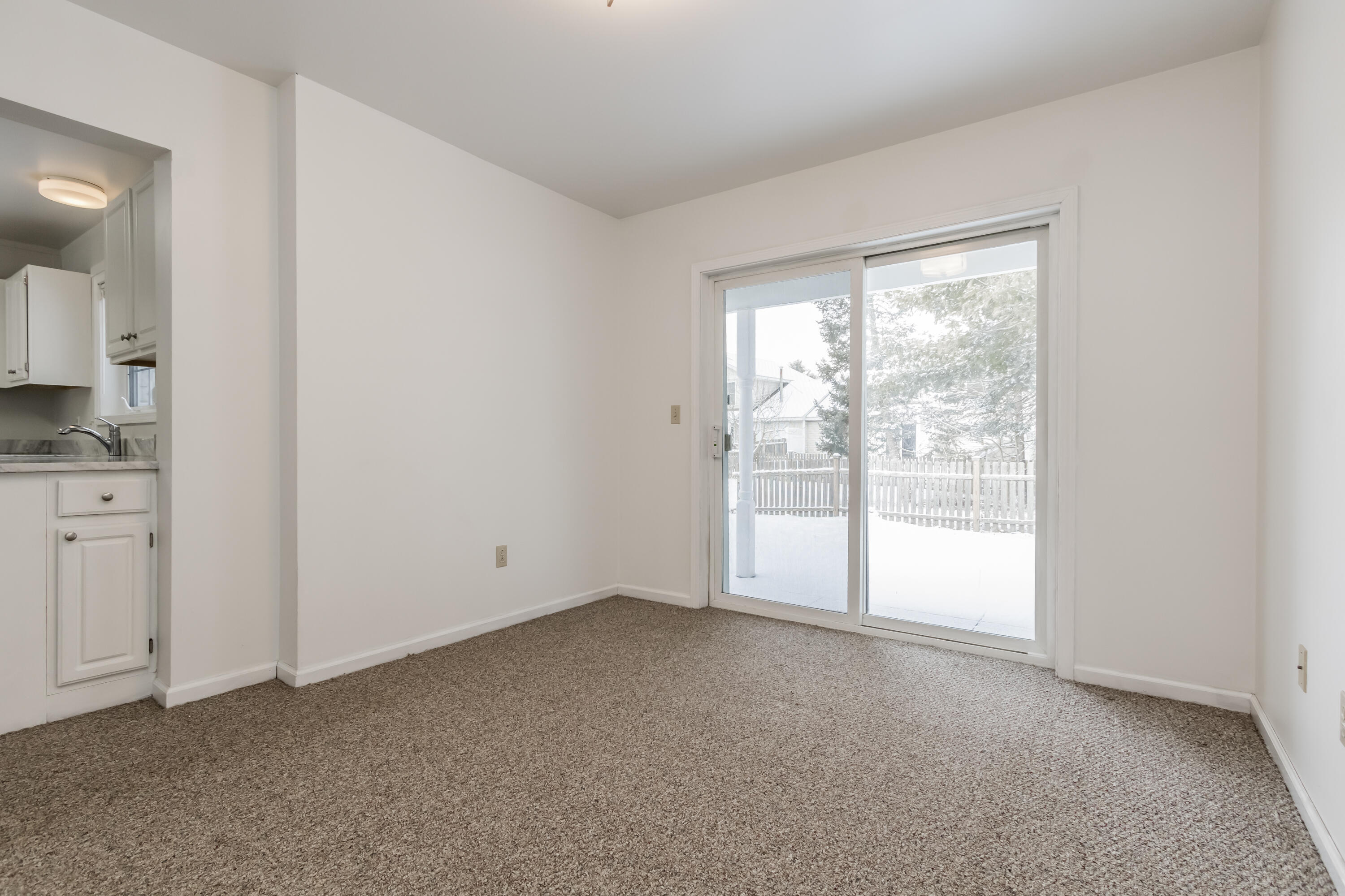 25 Beaver Pond Road, 25