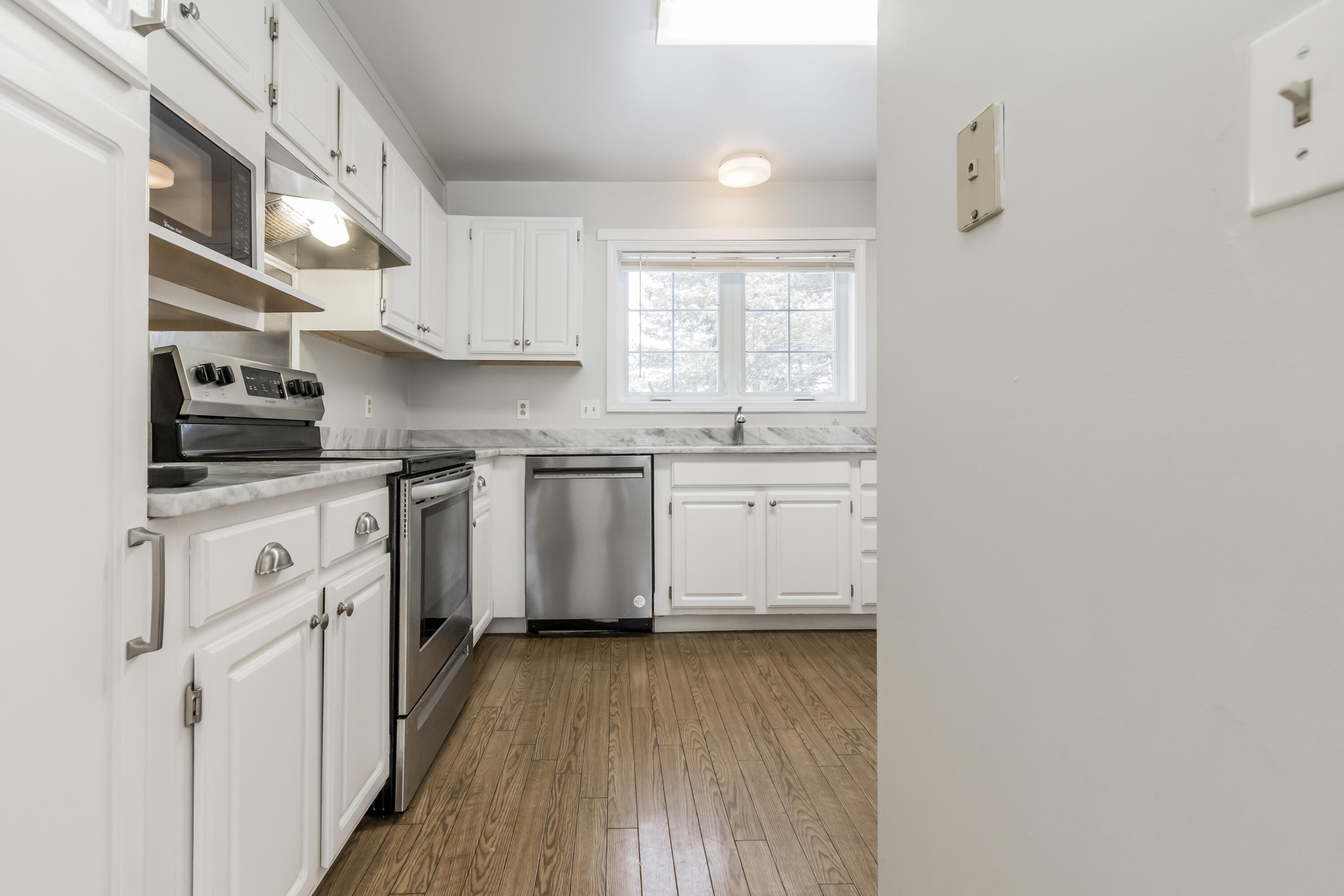 25 Beaver Pond Road, 25