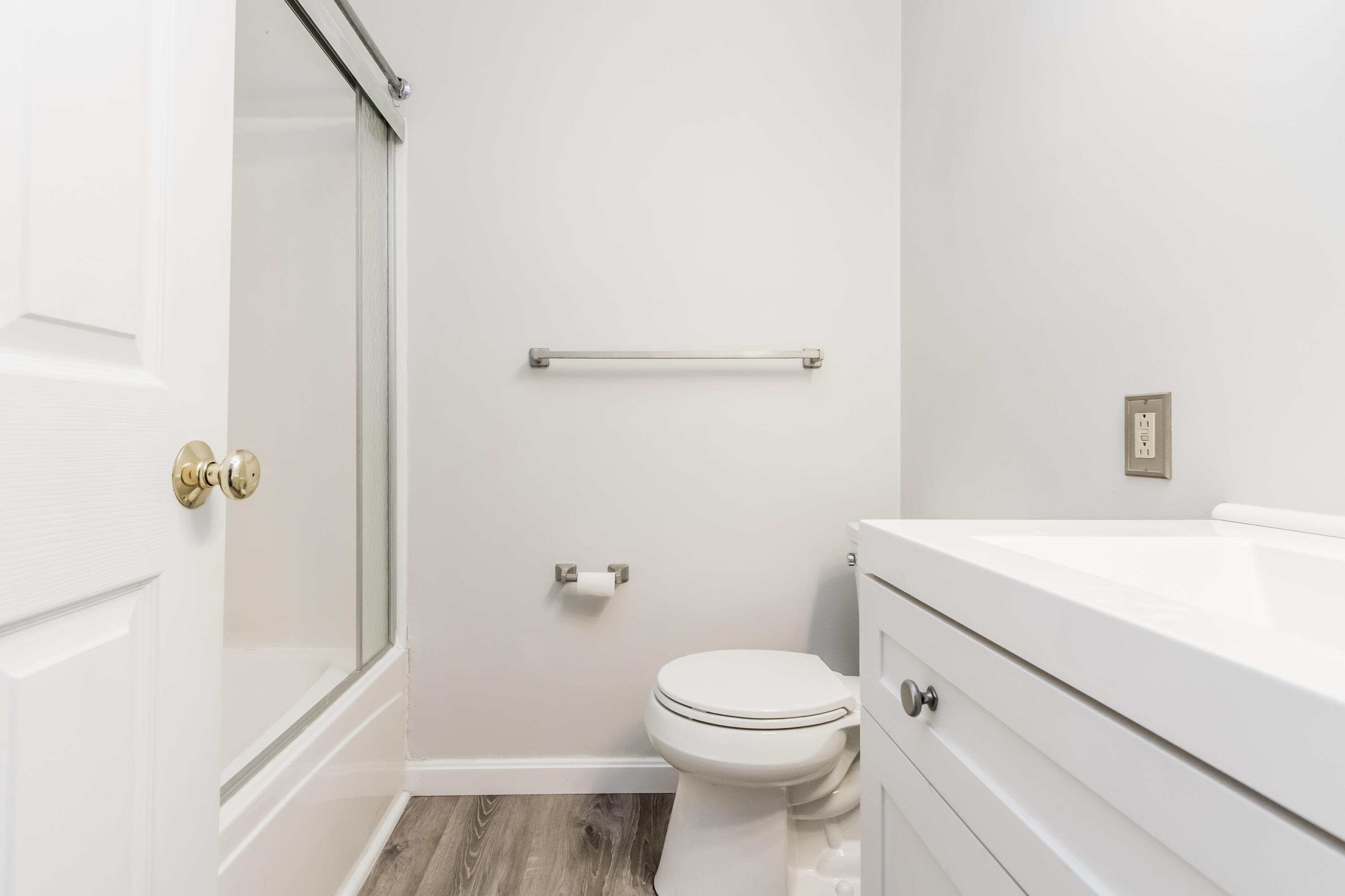 25 Beaver Pond Road, 25