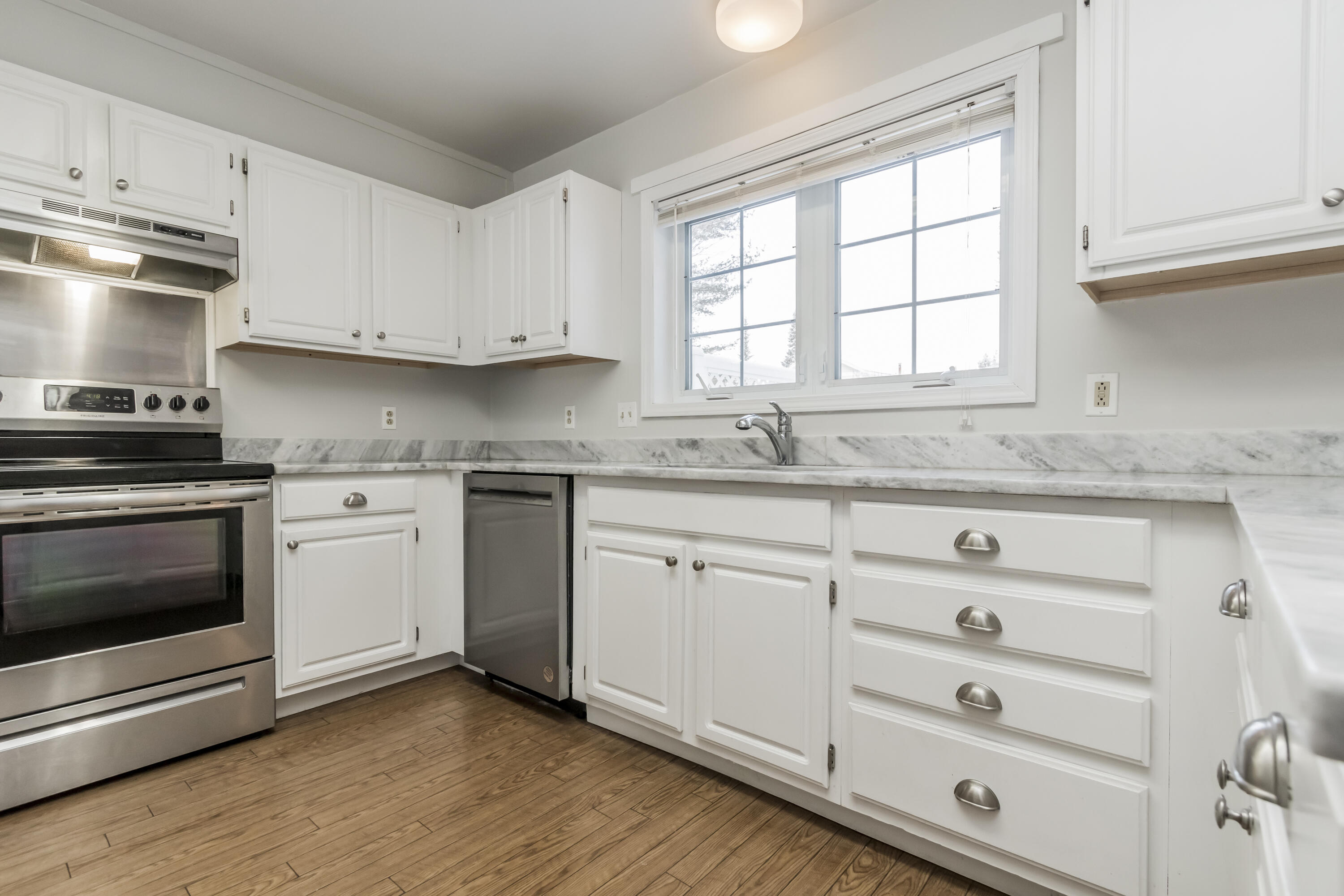 25 Beaver Pond Road, 25